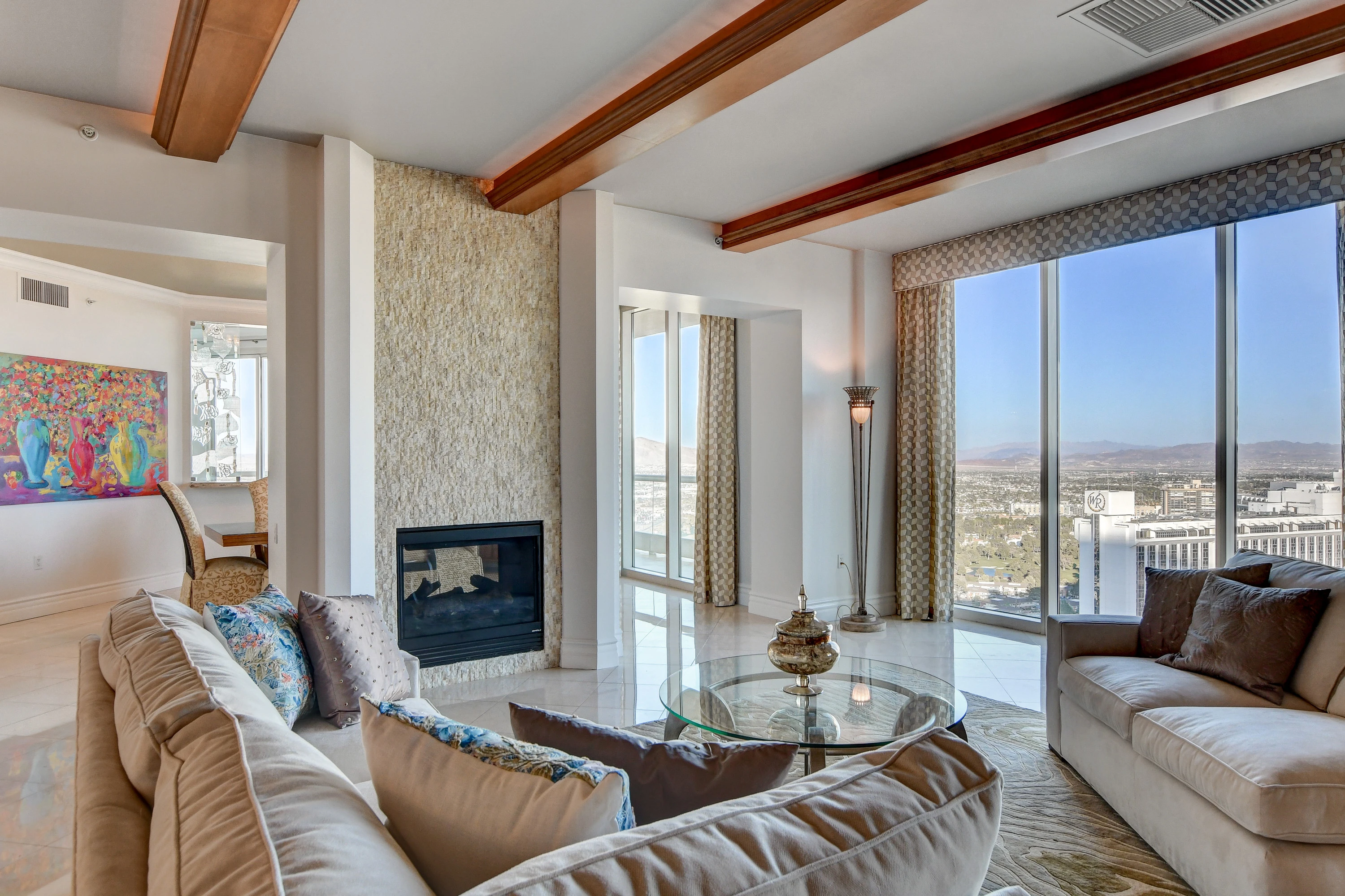 2777 Paradise Rd Unit 3704 01