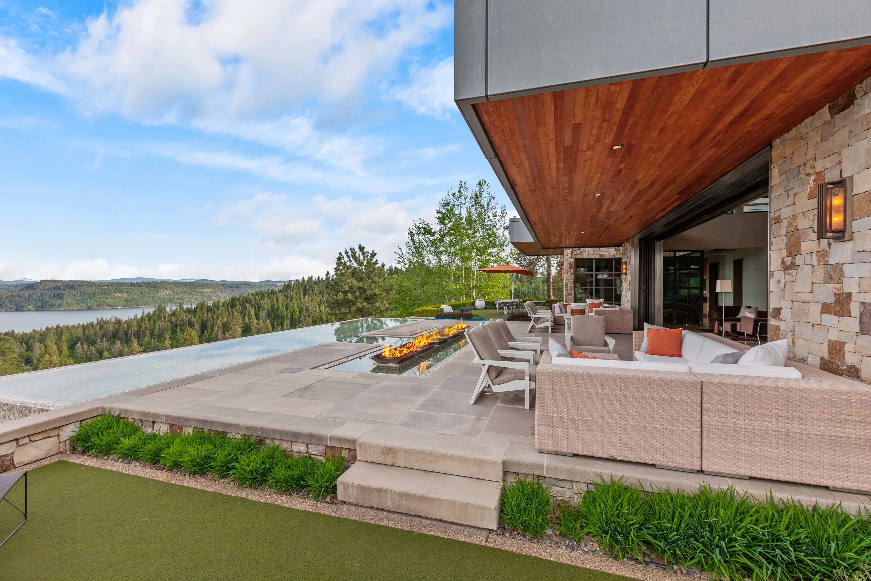 5468 West Carnelian Drive, Pynewoods Estate | The Golf and Lake Club at Black Rock, Coeur d'Alene, Idaho 83814 - 12_-_5468WCarnellanDr-52_ivdawy