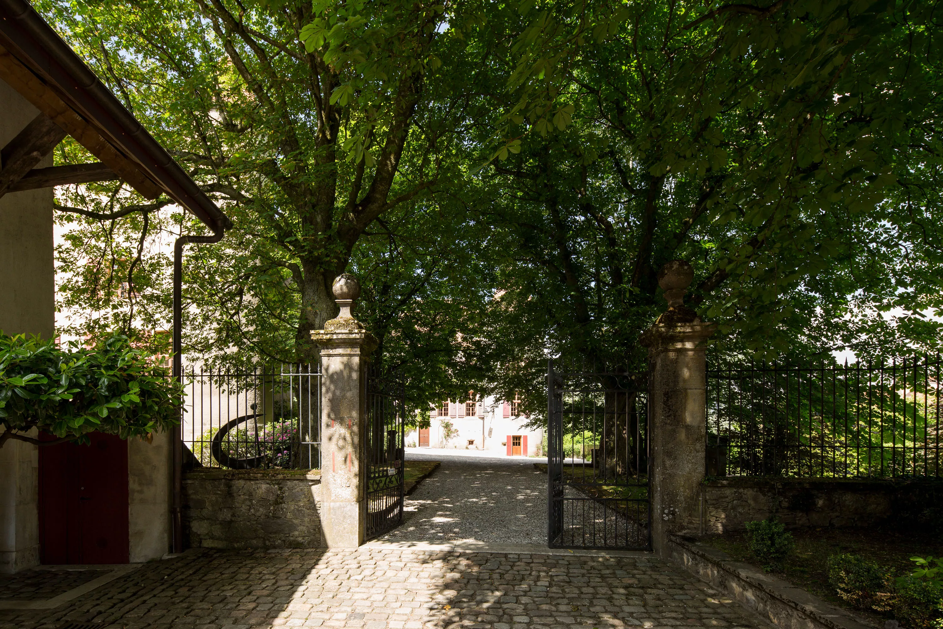 Chateau de Bavois, Lausanne, Vaud , Switzerland - chateaudebavois_29_ena5c5