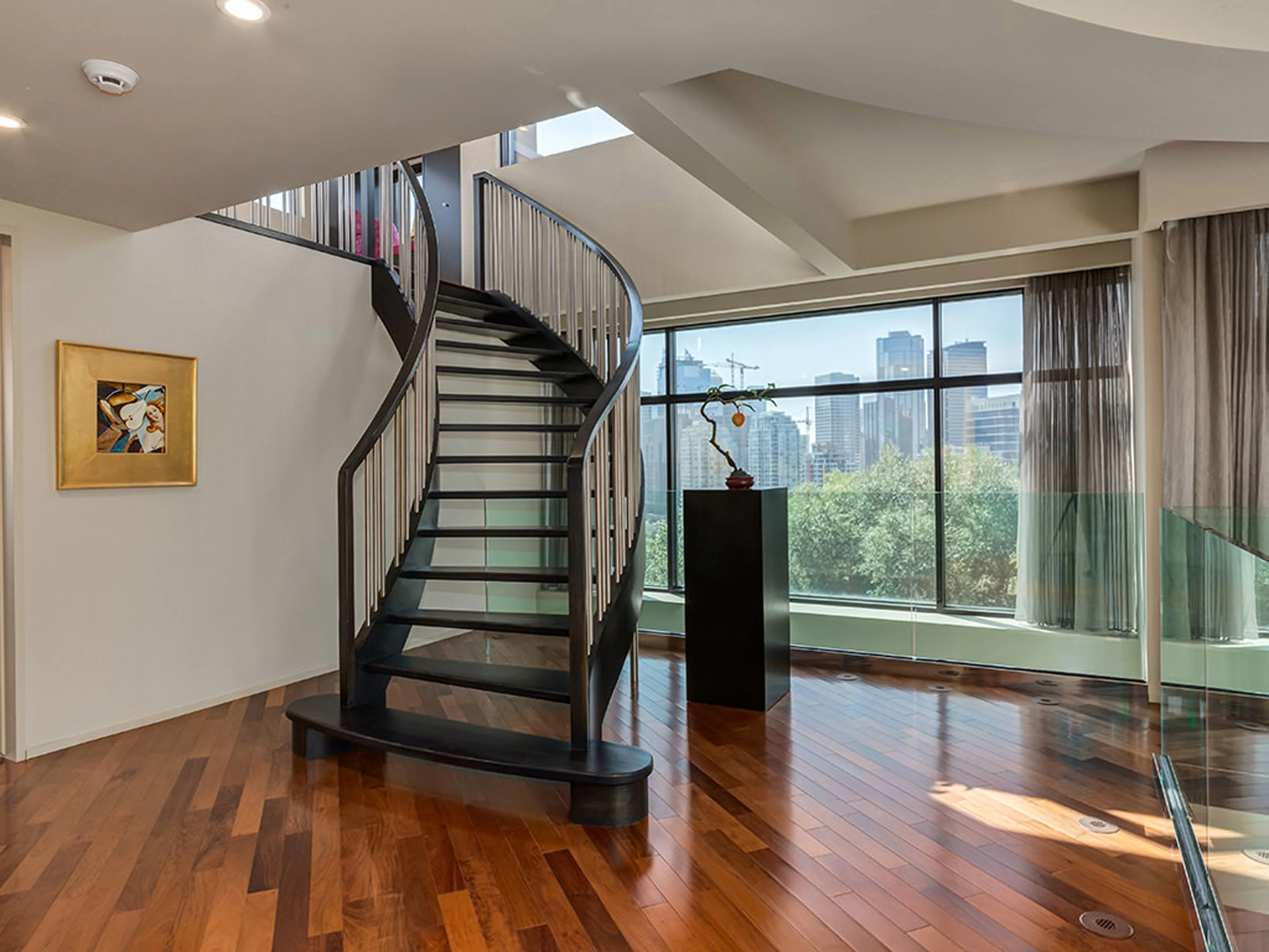 102 Crescent Road NW, Calgary, Alberta T2M 3Z9, Canada - 102-crescent-road-north-west-calgary-alberta-canada38_xa0apc