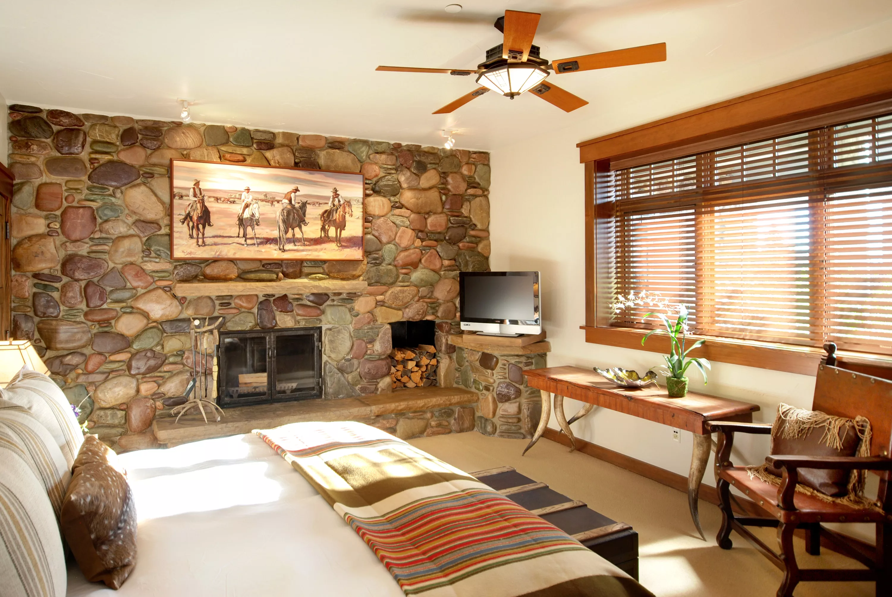 7000 Beaver Creek Road, Big Sky, Montana 59716 - Big_EZ_Extra_Interiors24_icejh2