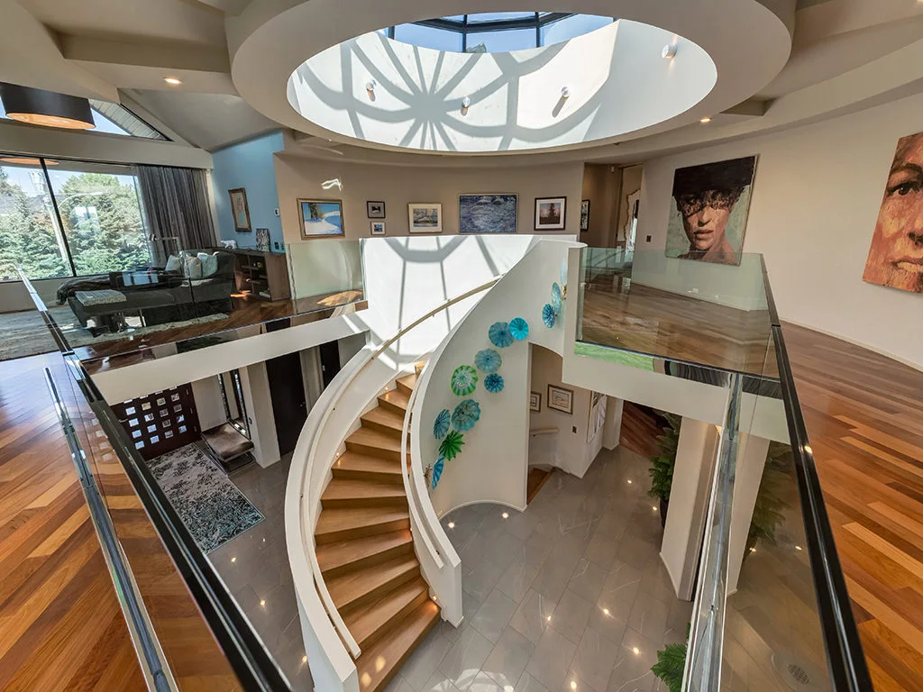102 Crescent Road NW, Calgary, Alberta T2M 3Z9, Canada - 102-crescent-road-north-west-calgary-alberta-canada35_r2amkn