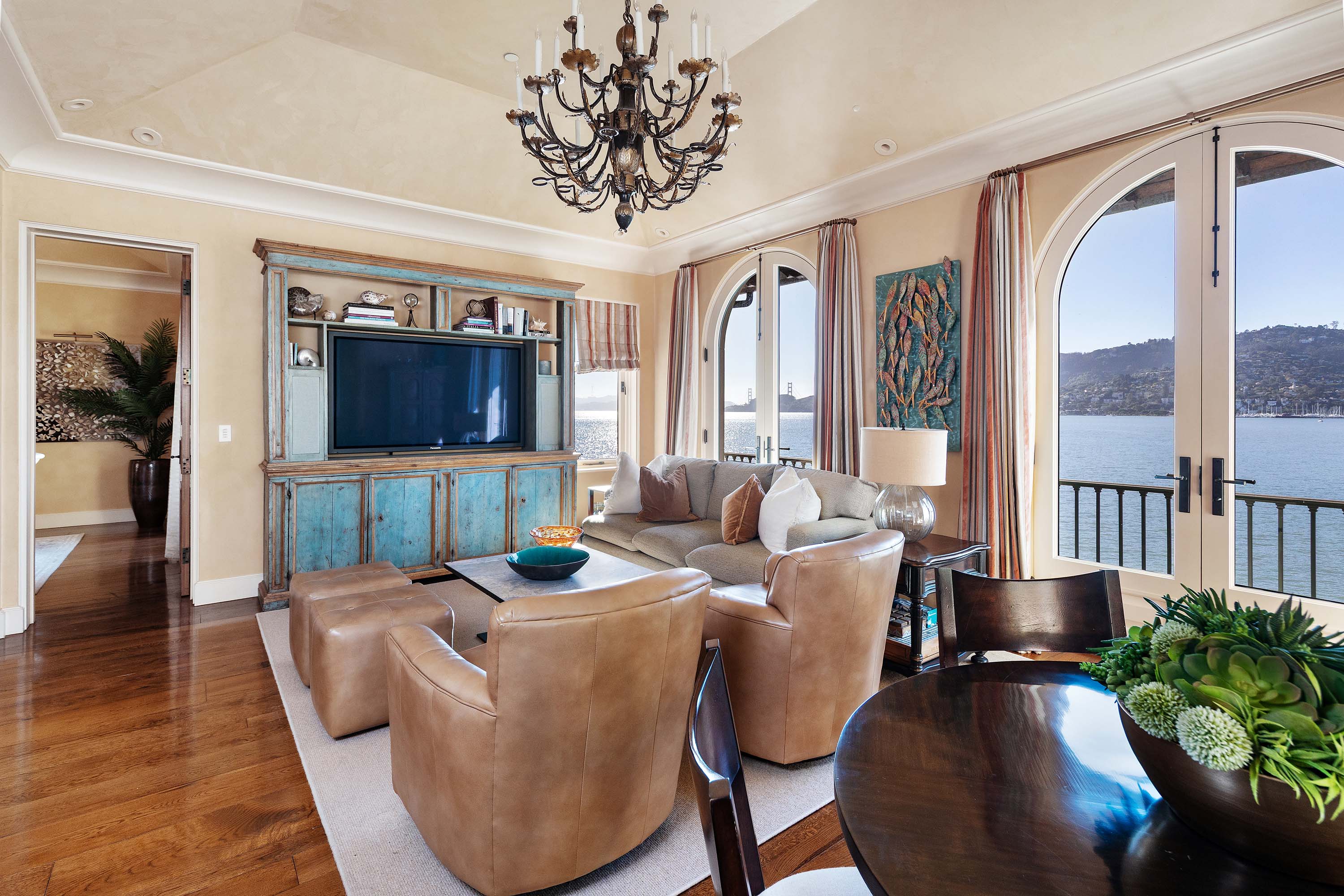 バテル 125 Belvedere Avenue, Belvedere Island, San Francisco Area