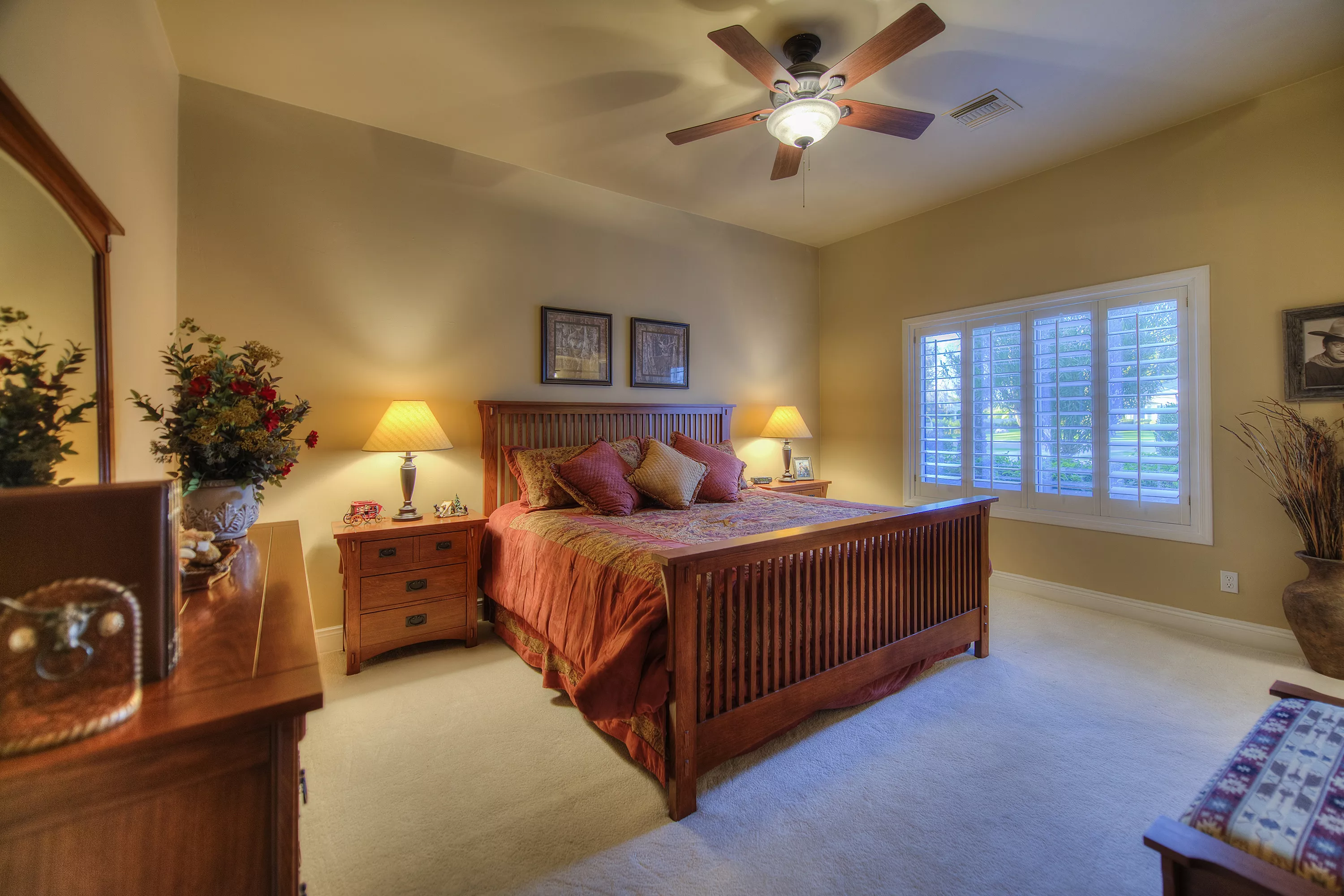 6733 East Caron Street, Paradise Valley, Arizona 85253 - east_caron_estate13_thsl7x