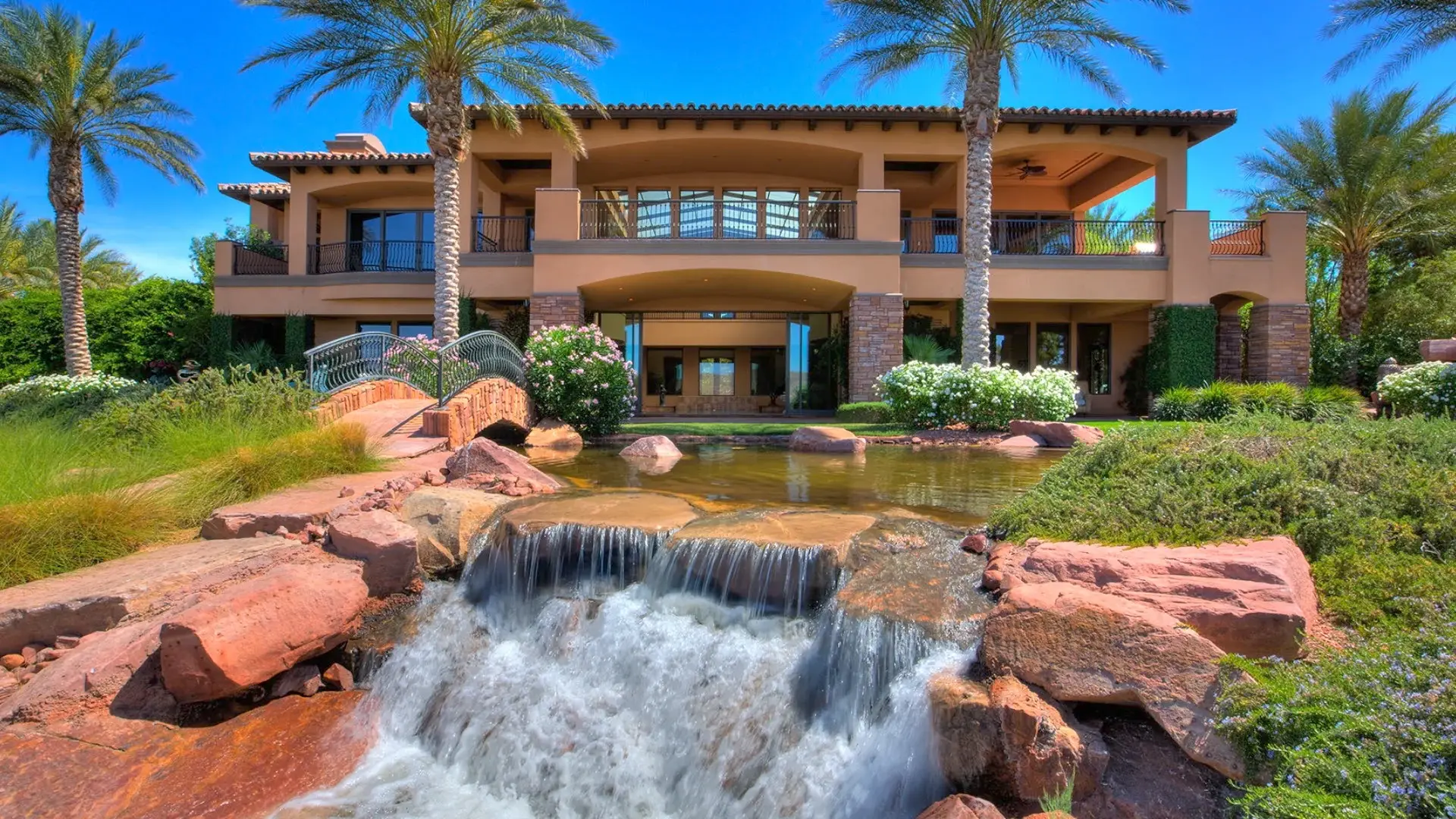 Scenically nestled on .88 acres of astounding Lake Las Vegas property, 43 Rue Mediterra in Henderson, Nevada, is the haven both adventure and solace-seekers alike have been searching for. With architecture by Quinn Boesenecker of Pinnacle Architectural St