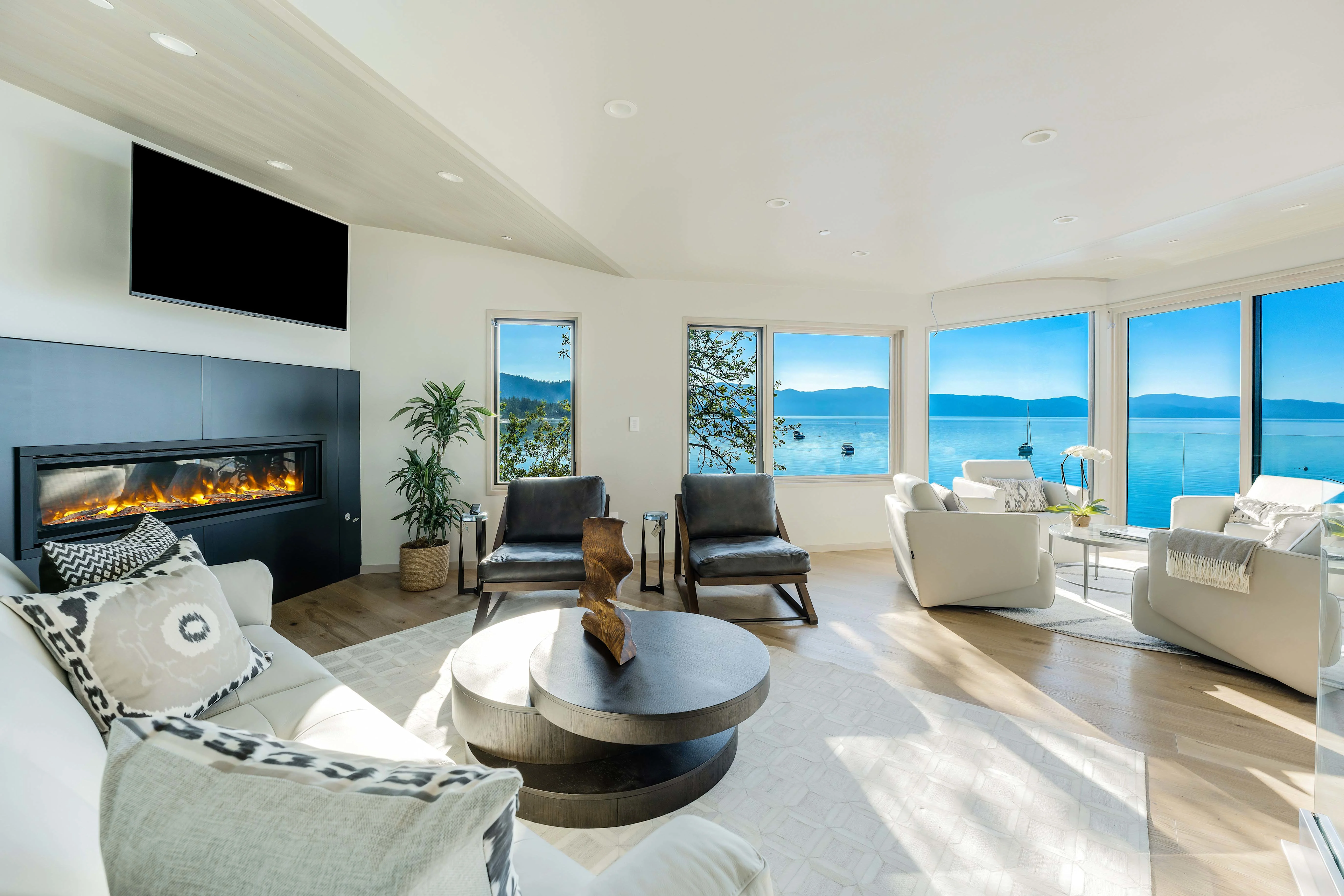 6350 North Lake Boulevard, North Lake Tahoe, California 96148 - 6350-north-lake-boulevard-tahoe-vista-california05_uq50ec