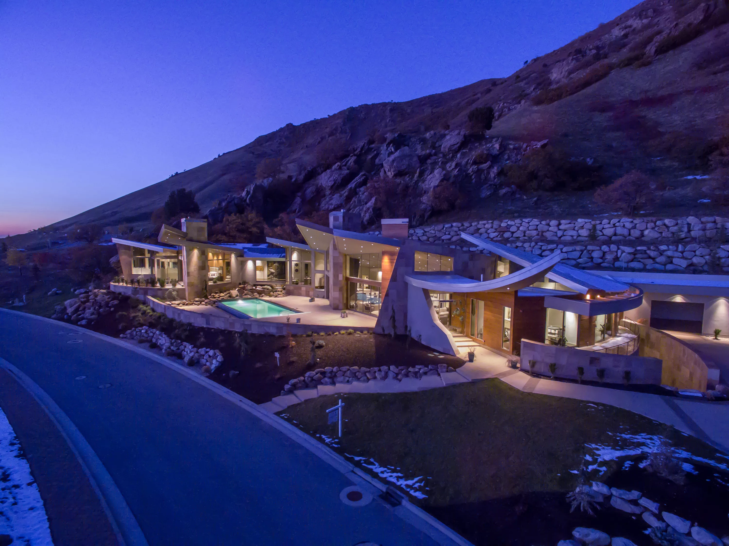 4141 Canyon Estate Drive, Salt Lake City, Utah 84121 - the-big-cottonwood-estate-salt-lake-city-ut-luxury-real-estate-35_rn96bf
