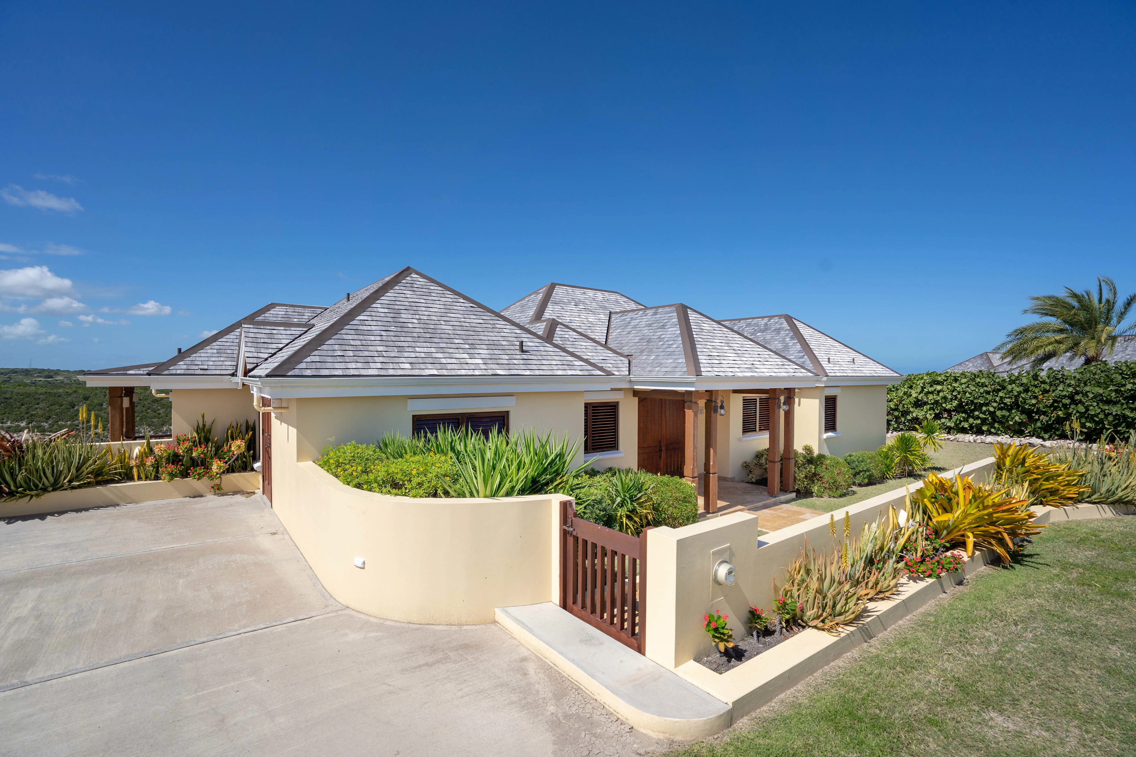 Nonsuch Heights, Nonsuch Bay, Freetown , Antigua - nonsuch-heights-nonsuch-bay-antigua07_h7ambm