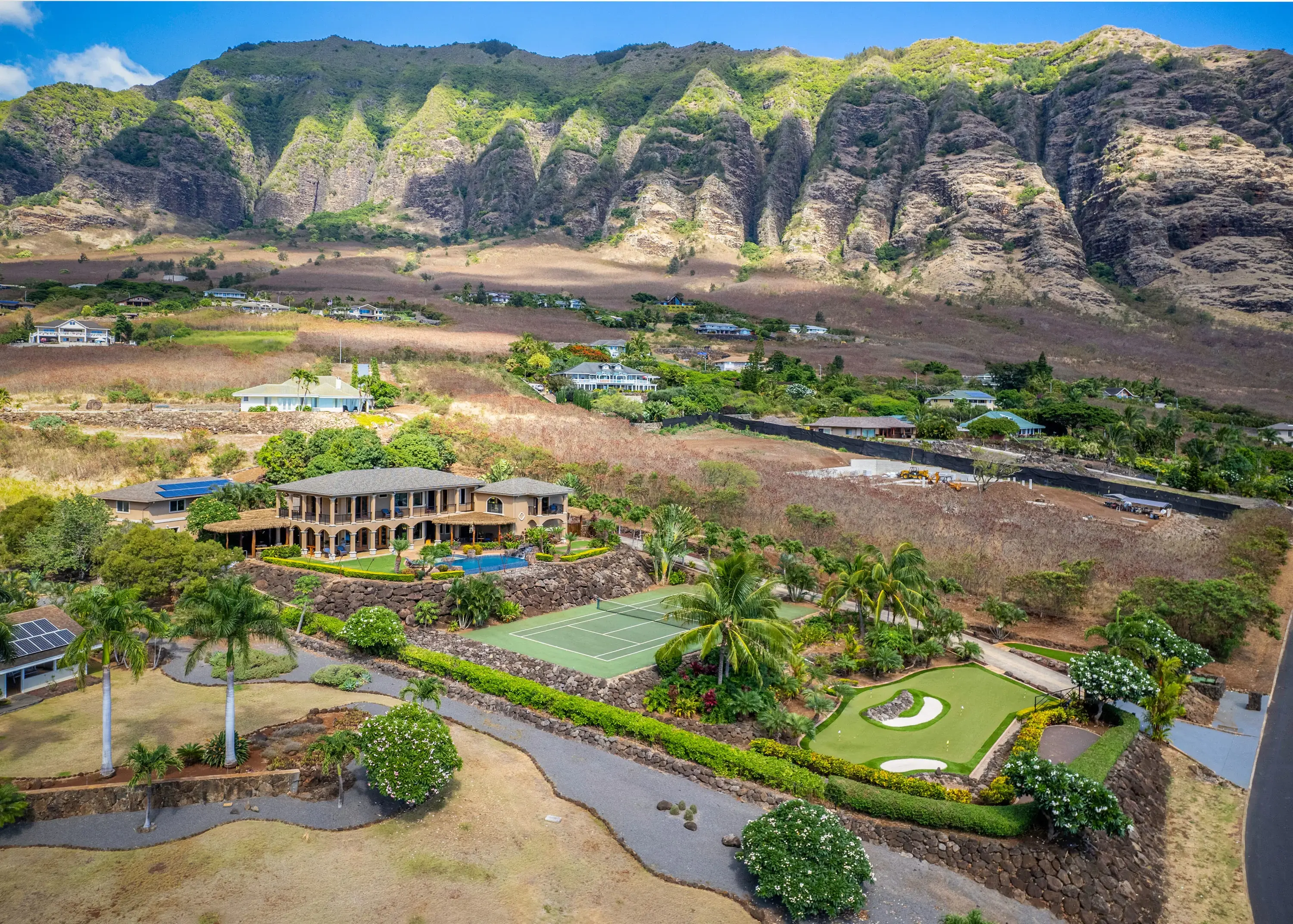 84-1000 Maiola Street, Oahu, Hawaii 96792 - 84-1000-maiola-street-honolulu-hawaii01_ljxrxh