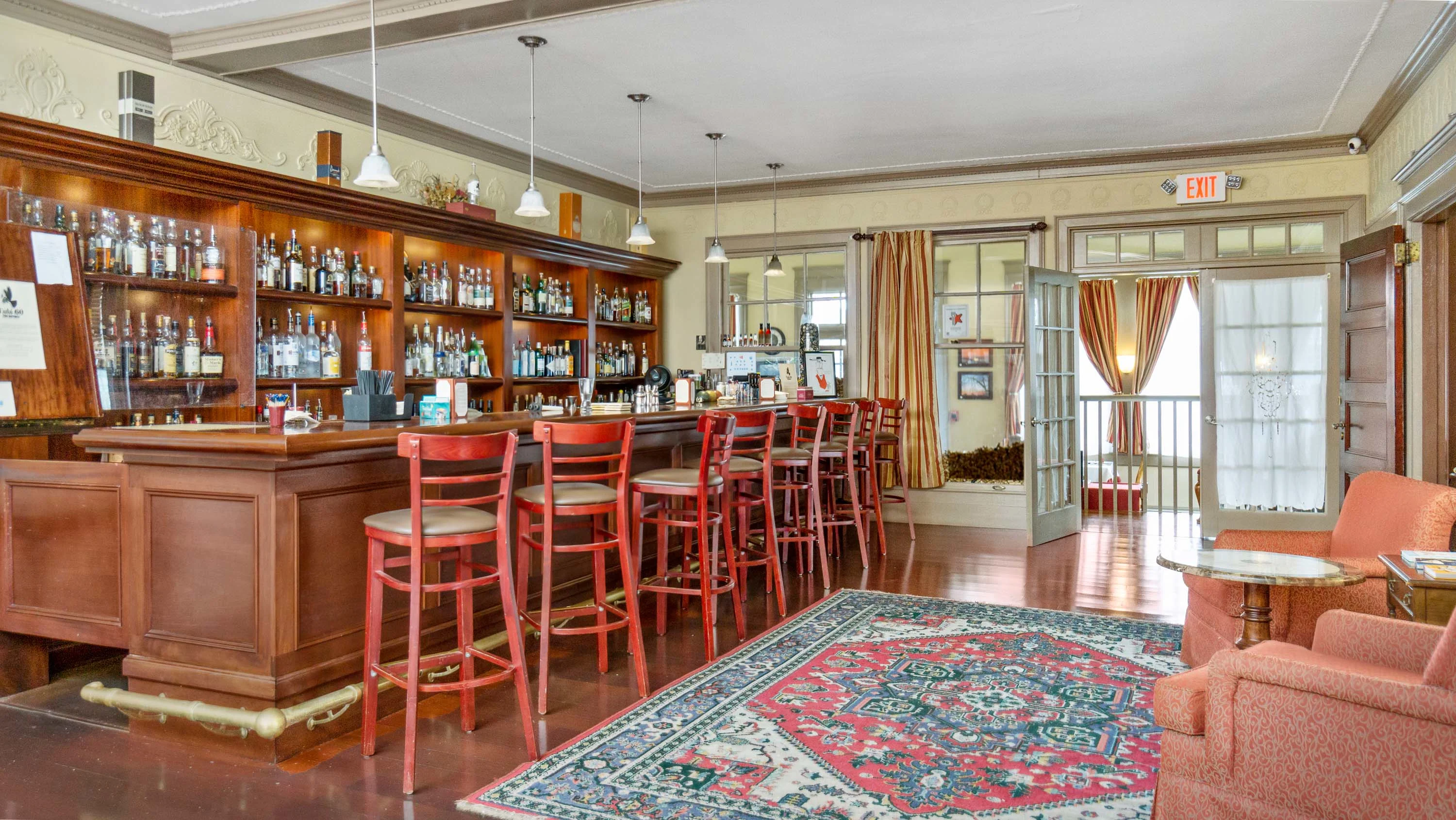 51 Walker Street, The Berkshires, Massachusetts 01240 - gateways-inn-51-walker-street-lenox-massachusetts08_lfdsy8