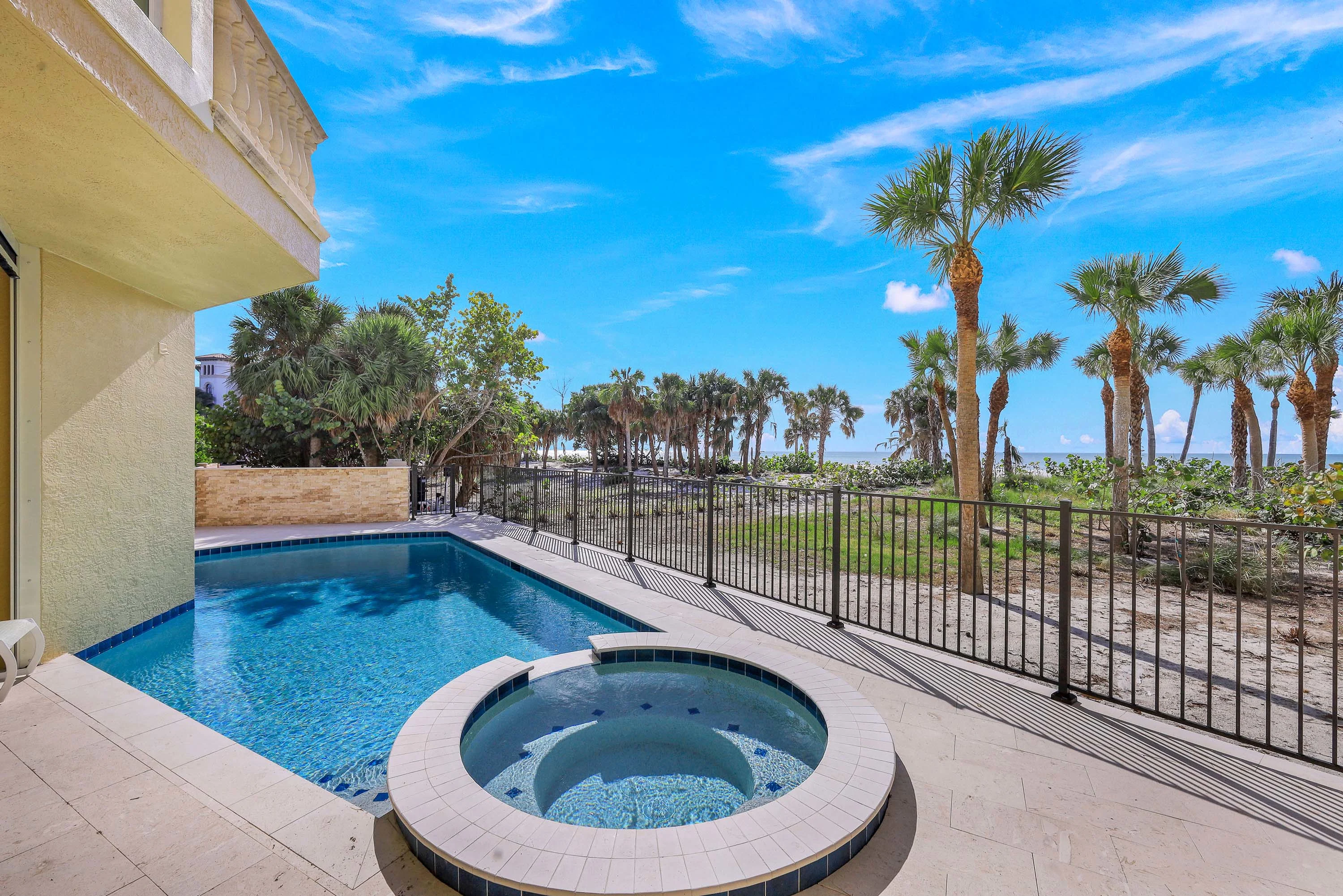 7425 Bay Colony Drive, Naples, Florida 34108 - 3_-_7425_Bay_Colony_Dr_Naples_FL_34108_63_x0ewud