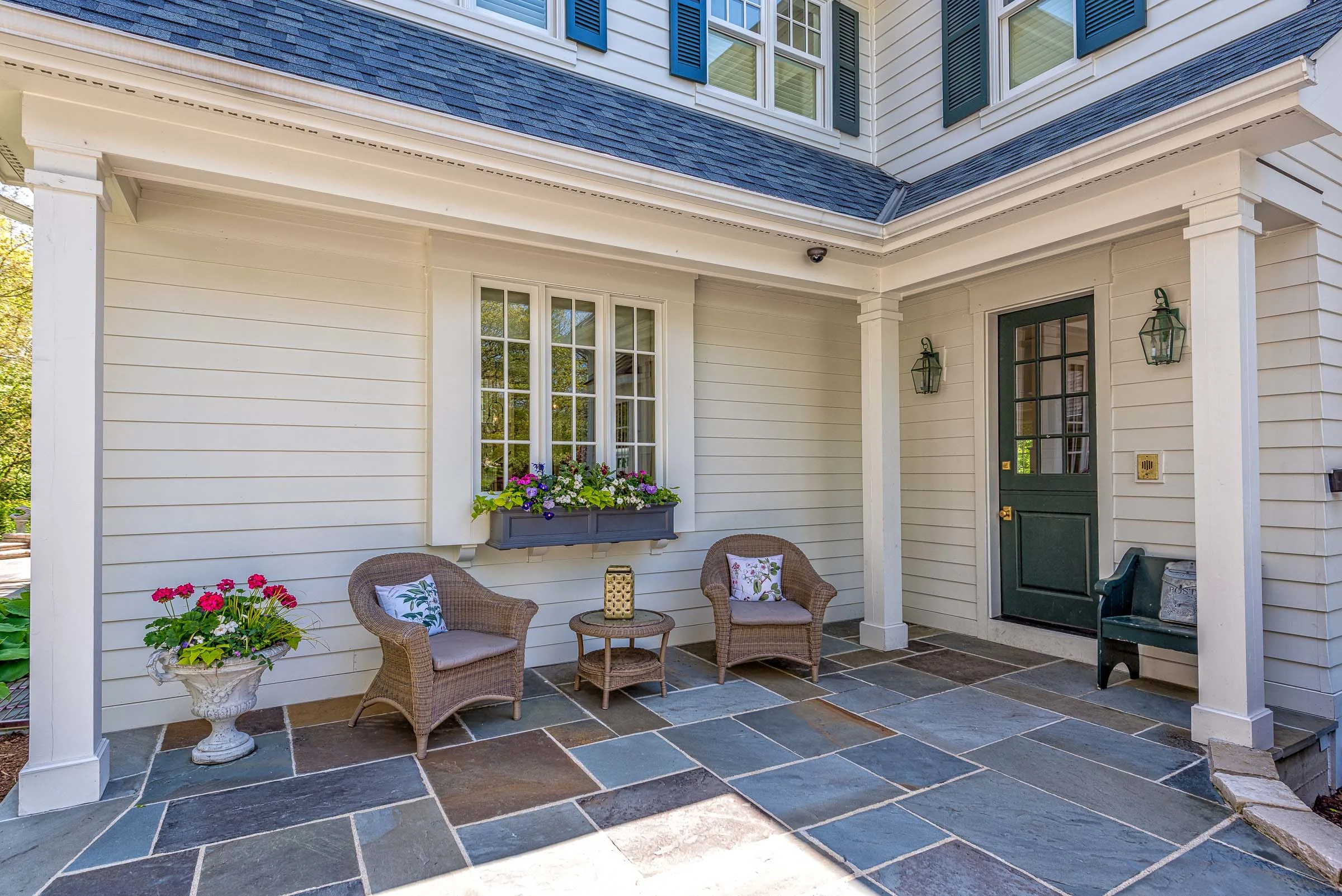 1S415 Sunnybrook Road, Near Chicago, Illinois 60137 - 1S415-sunnybrook-road-glen-ellyn-illinois_06_olptac