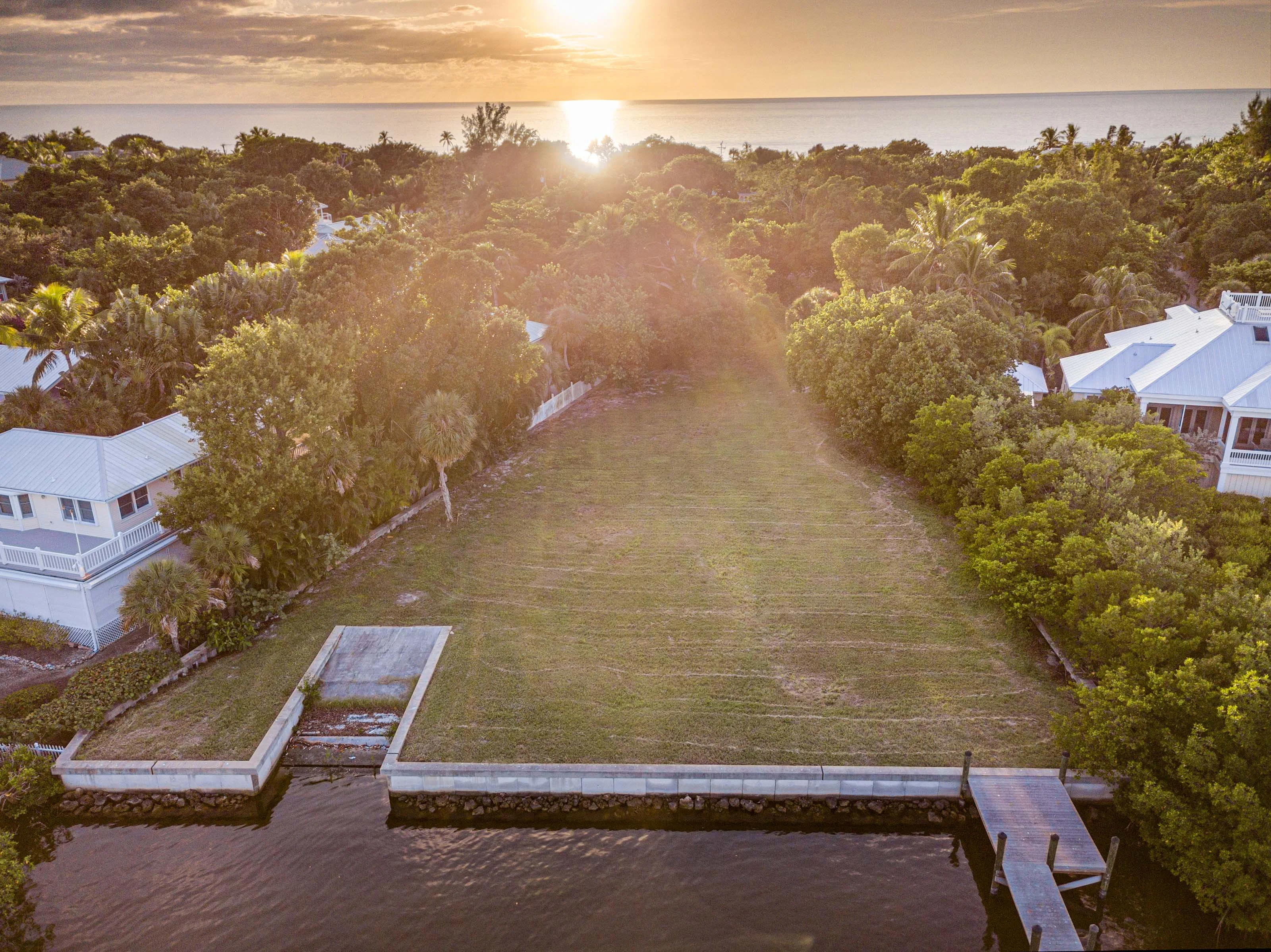 16151 & 16155 Captiva Drive, Captiva, Florida 33924 | Concierge