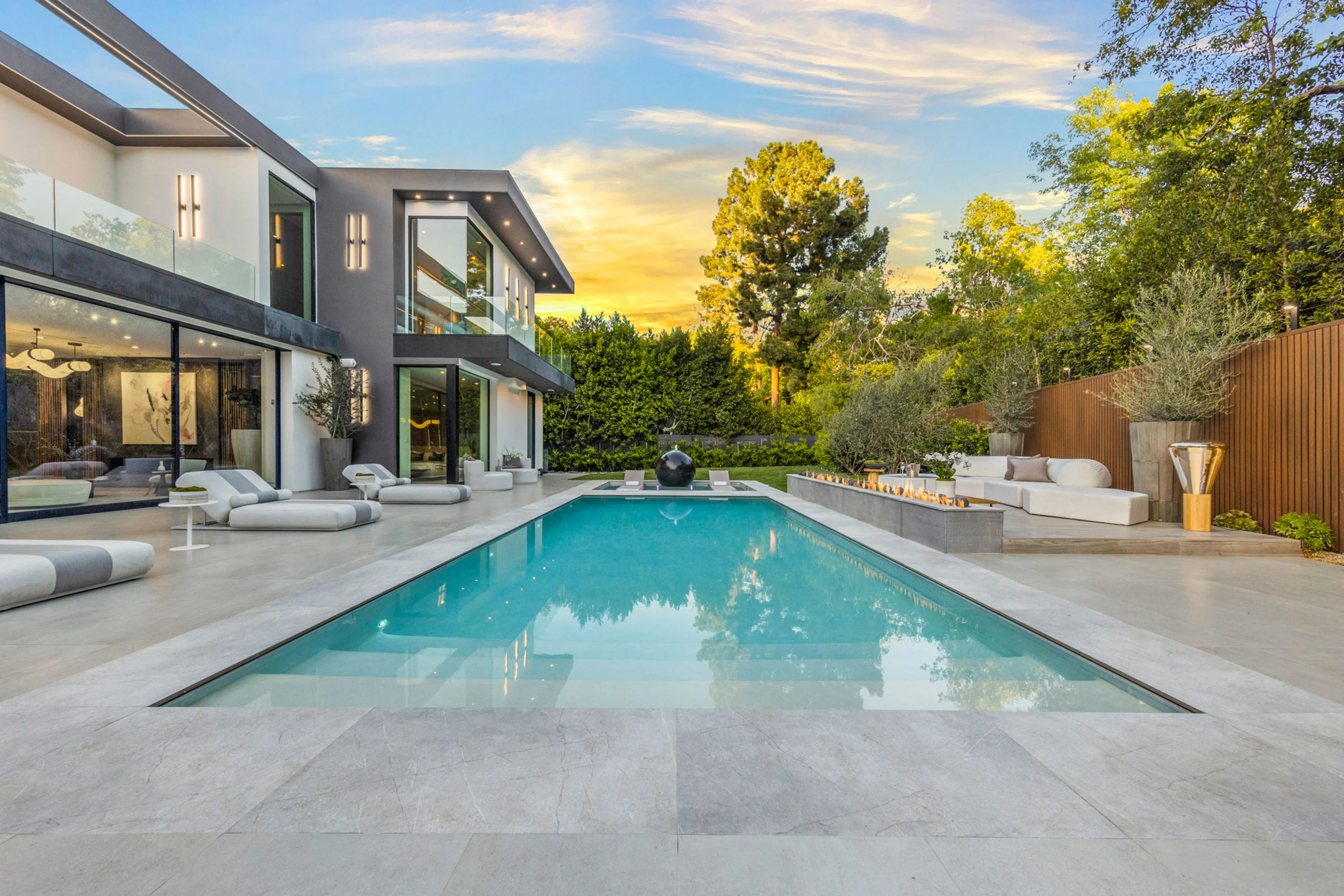 120 North Glenroy Avenue, Bel Air, California 90049 - 34_-_163A1236_ezvgwk