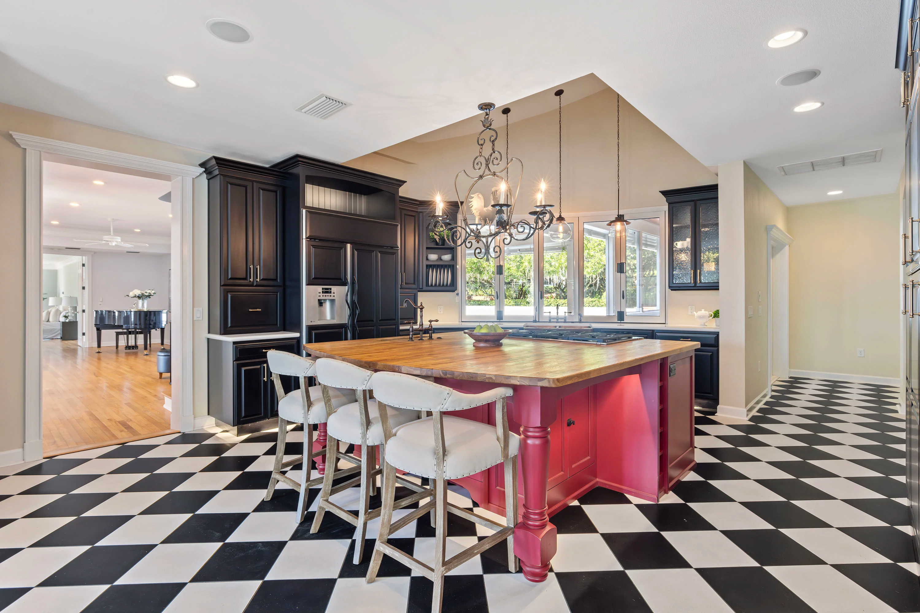 1414 Sylvan Drive, Mount Dora, Near Orlando, Florida 32757 - 1414_Sylvan_Drive_Mount_Dora_FL_11_ta7ywk