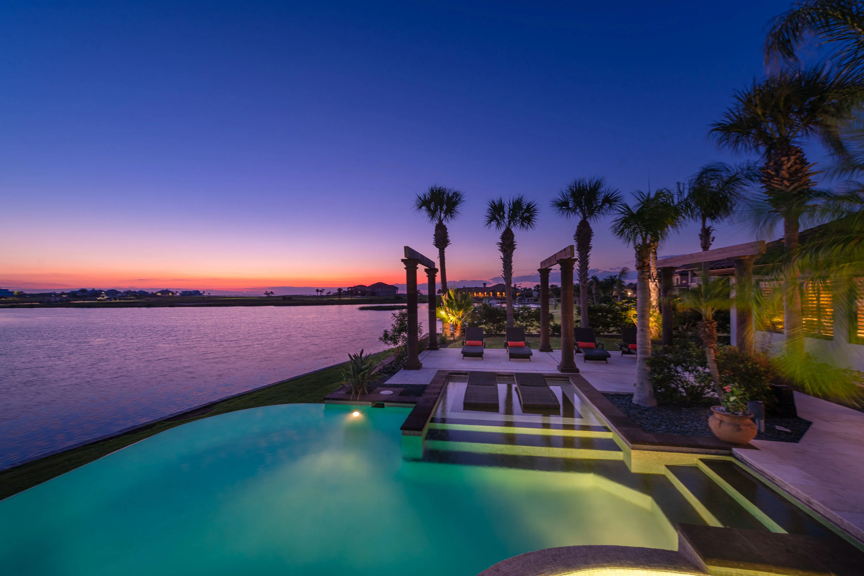 16 La Buena Vida Drive, Rockport, Texas Coast, Texas 78336 - casa-mombasa-16-la-buena-vida-drive-aransas-pass-texas21_gqb8ue