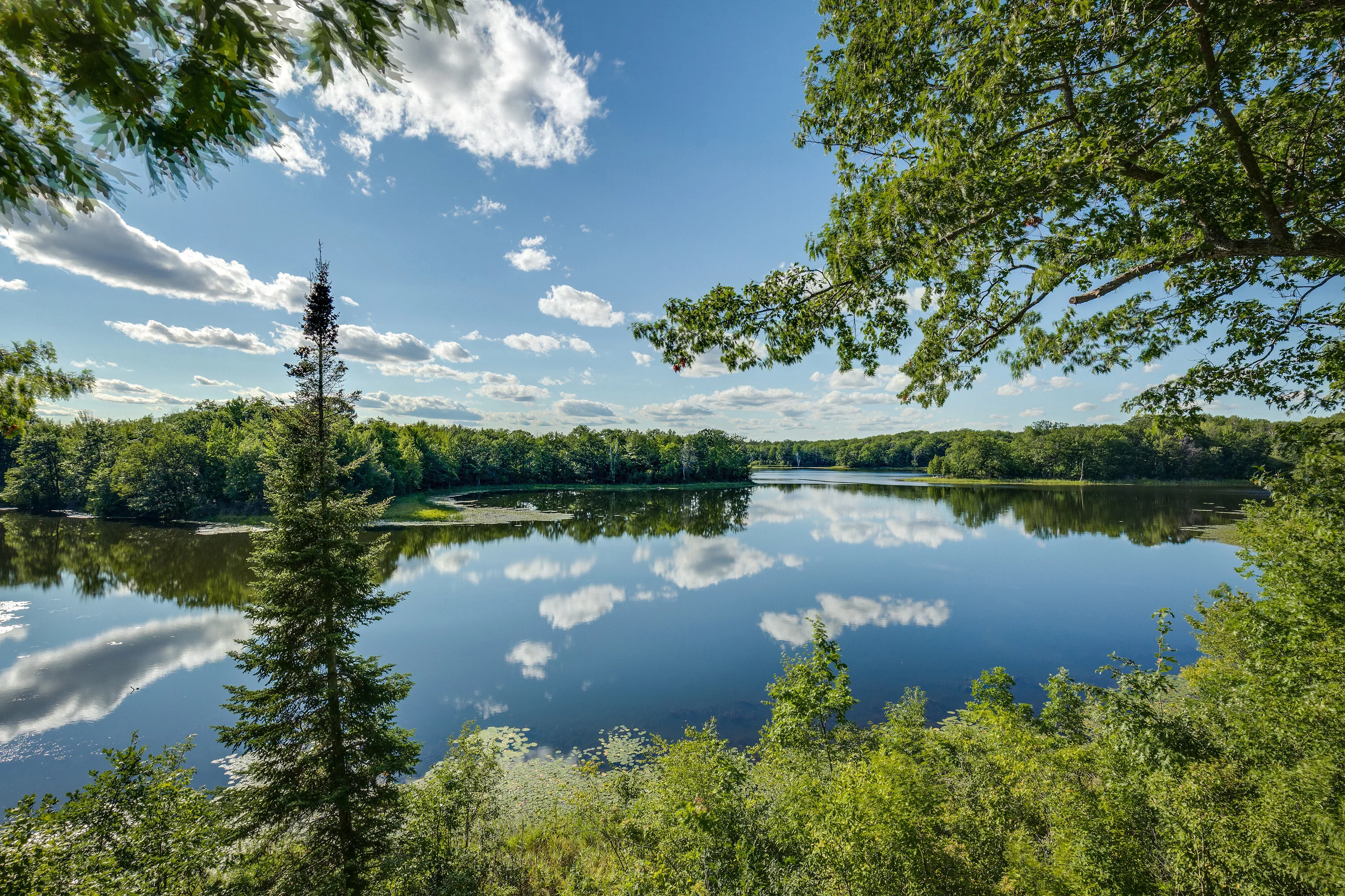 2665 Short Road, Lupton, Michigan 48635 - valhalla-lodge-northern-michigan-luxury-real-estate-35_ztf9i4