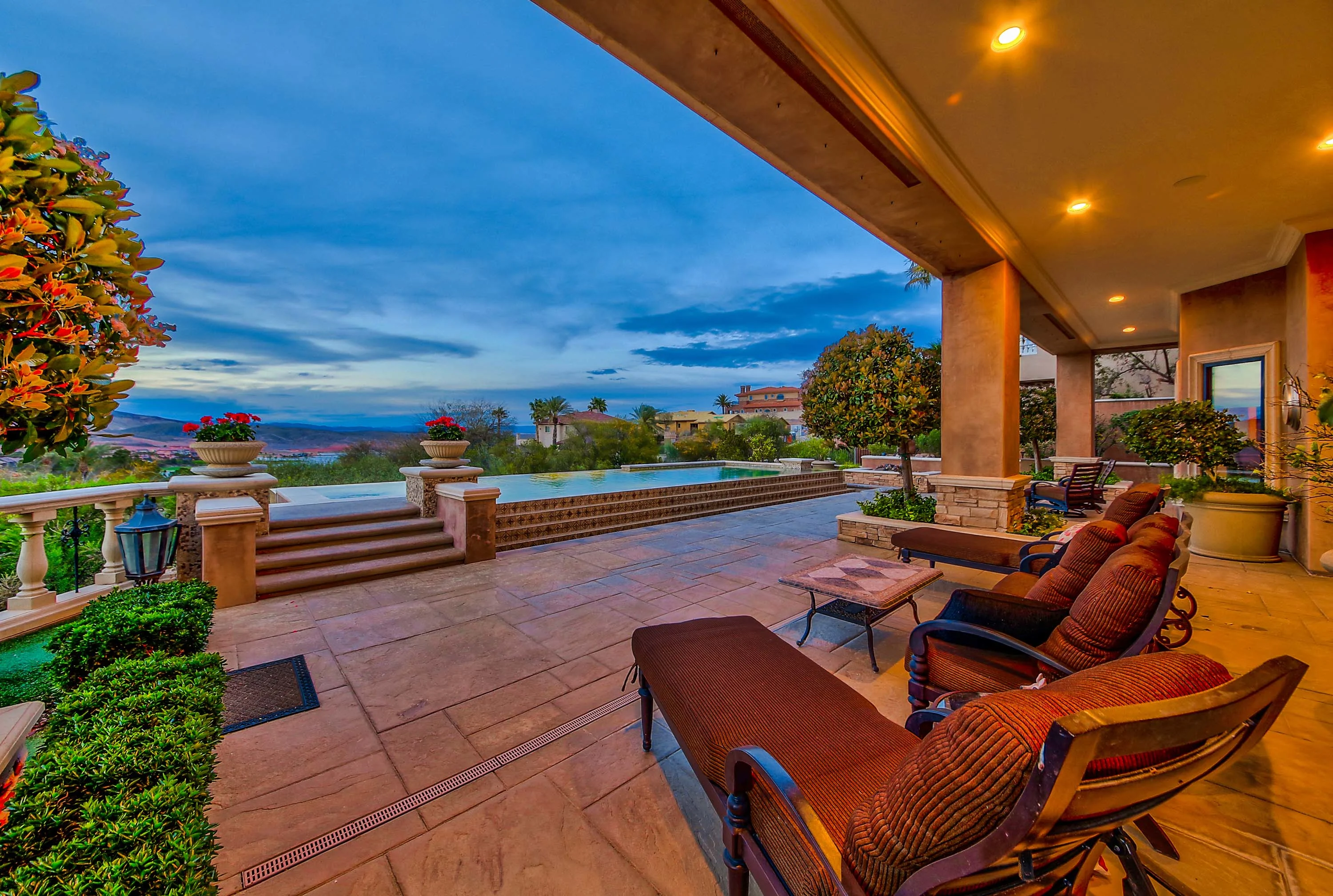2 Via Vittorio Place, Lake Las Vegas, Nevada 89011 - 2-via-vittorio-place-henderson-nevada41_w2bfiw