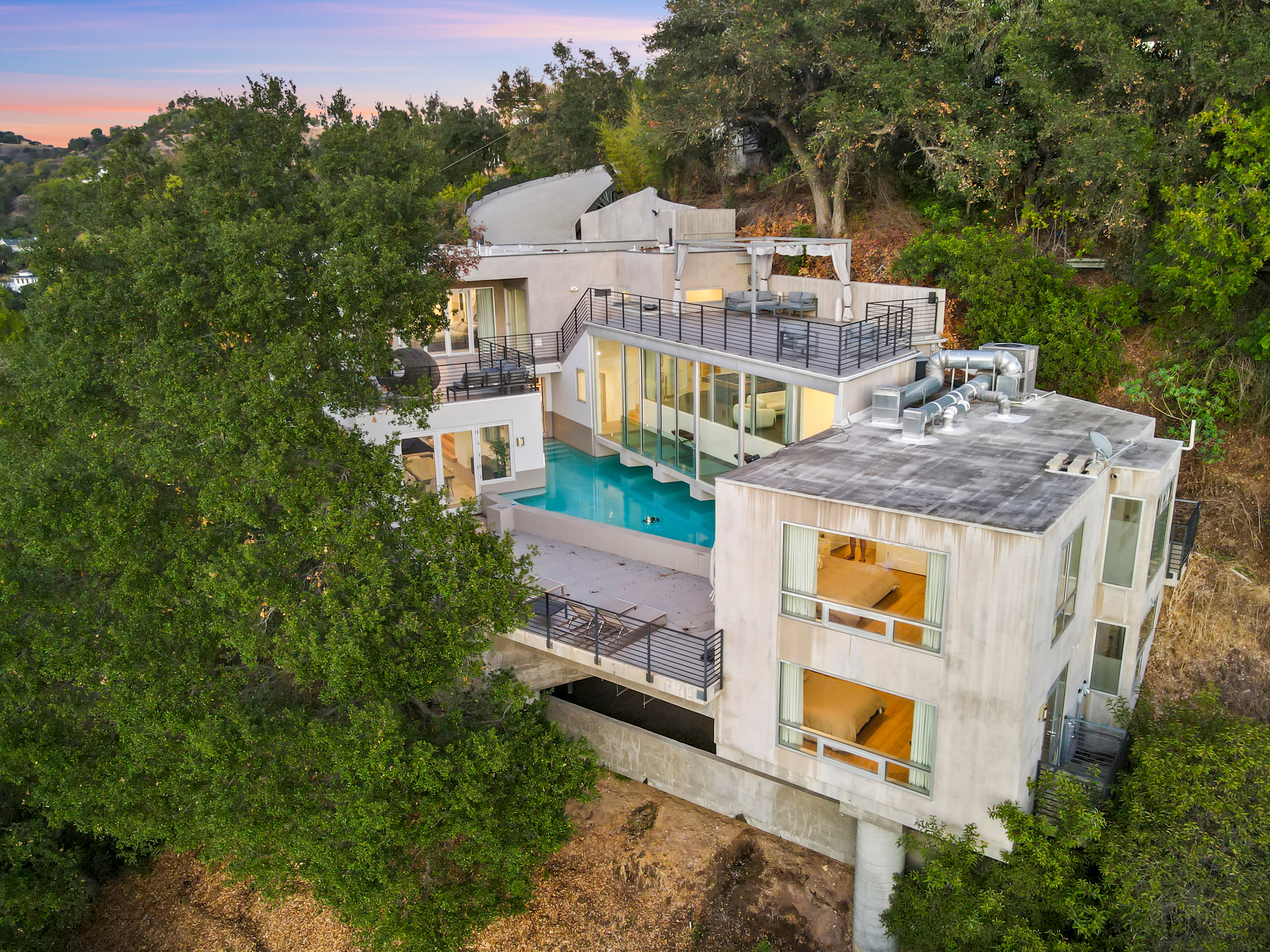 49 9716 Oak Pass Rd - Luxury Real Estate - Concierge Auctions