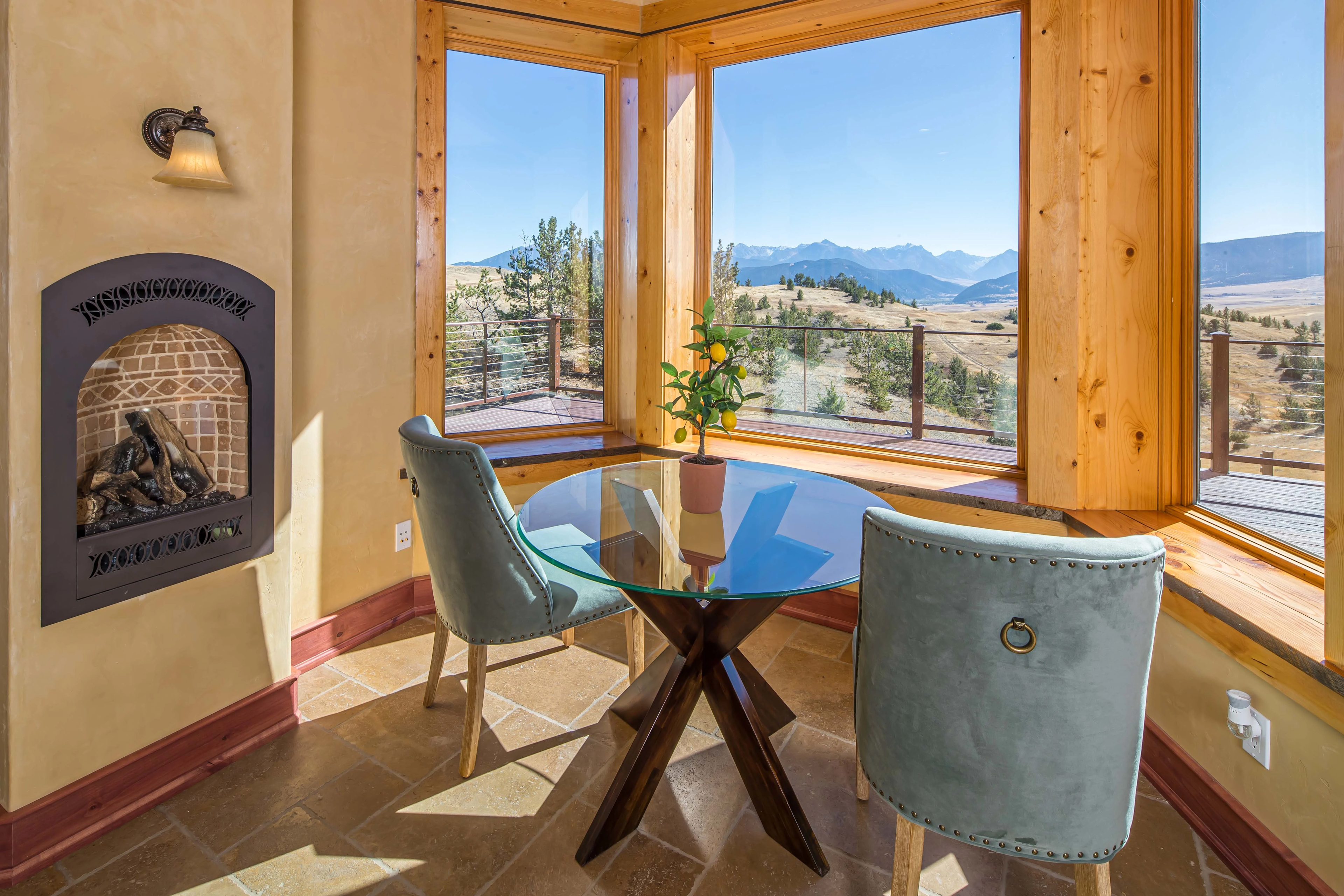 234 Fleshman Creek, Near Bozeman, Montana 59047 - 234-fleshman-creek-livingston-montana_11_yvl3ut
