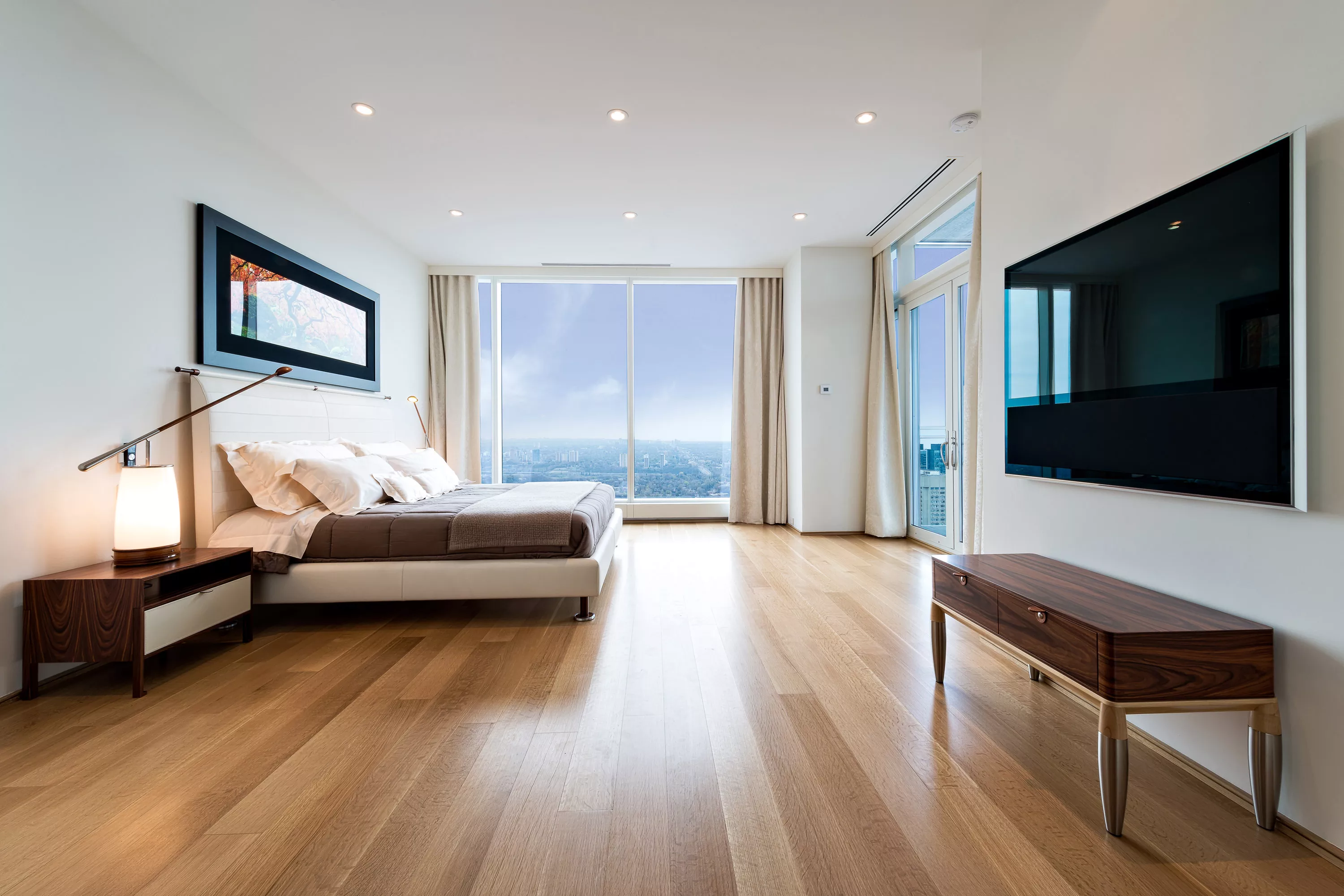 50 Yorkville Avenue, Toronto, Ontario M4W0A3, Canada - 50-yorkville-ave-4403-toronto-canada-luxury-real-estate-12_s5p9r2