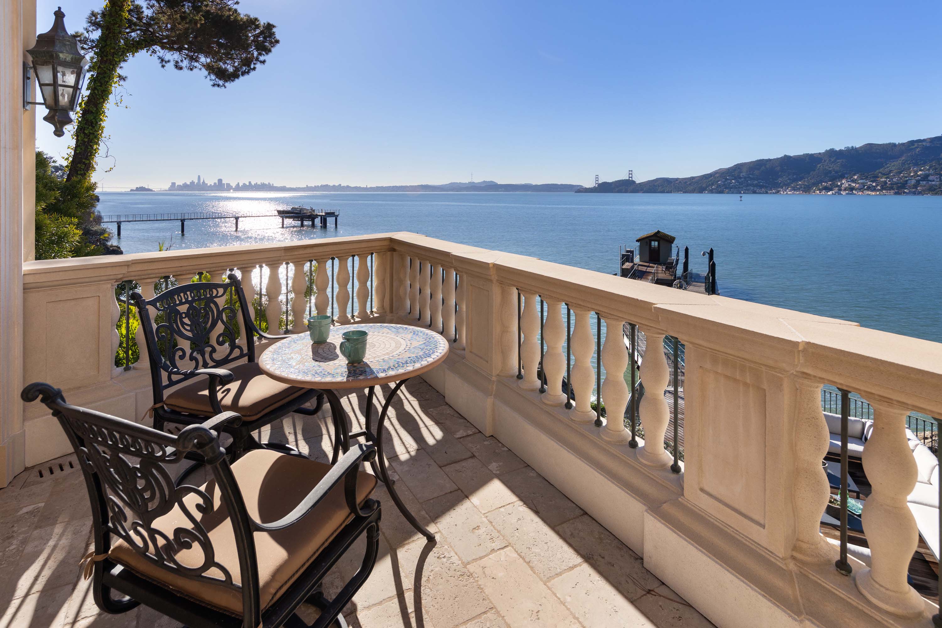 バテル 125 Belvedere Avenue, Belvedere Island, San Francisco Area