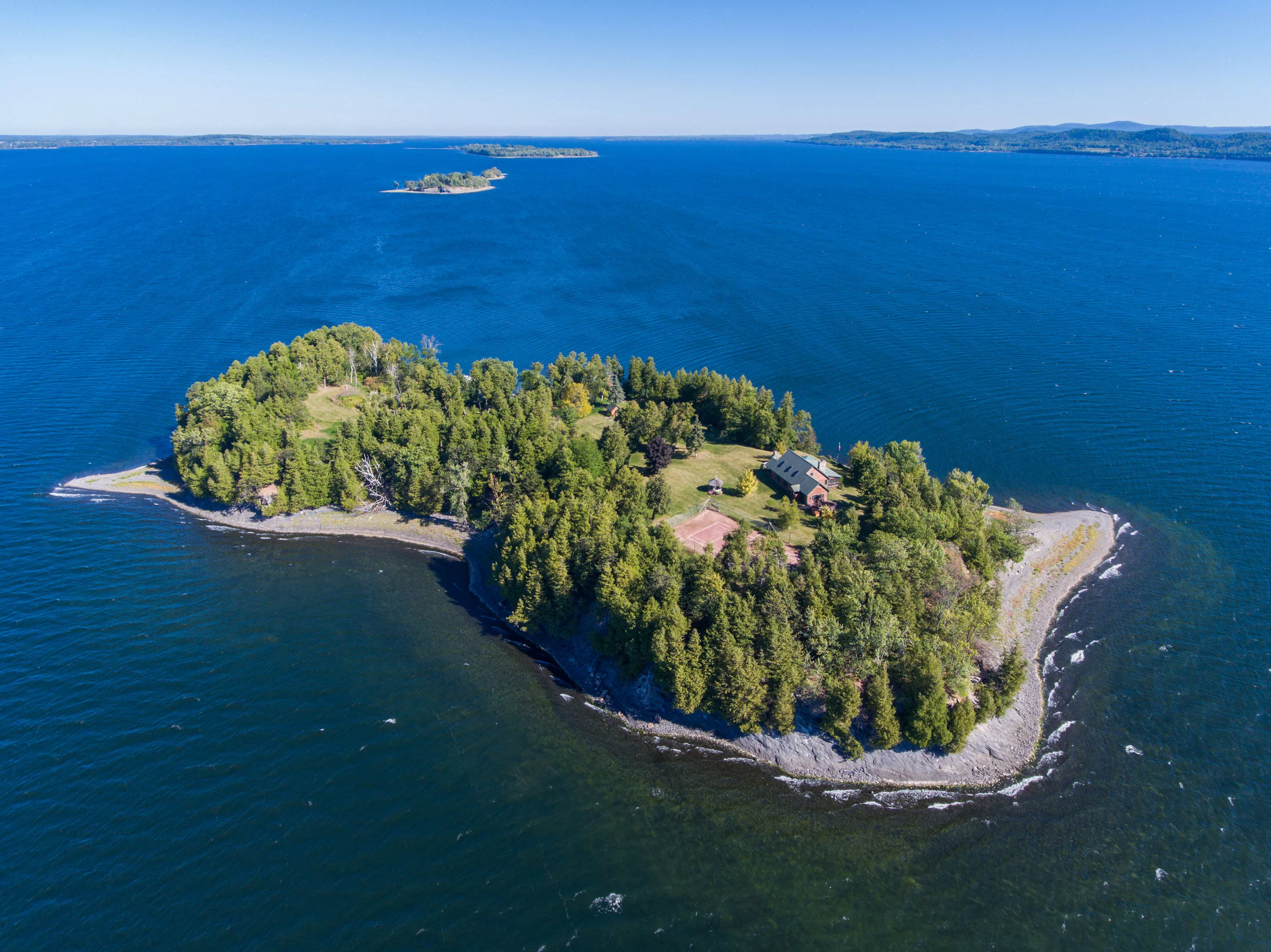 1 Cedar Island, Lake Champlain, Vermont 05486 - cedar-island-south-hero-vt-02-14-05-56-5656_dm2fyq