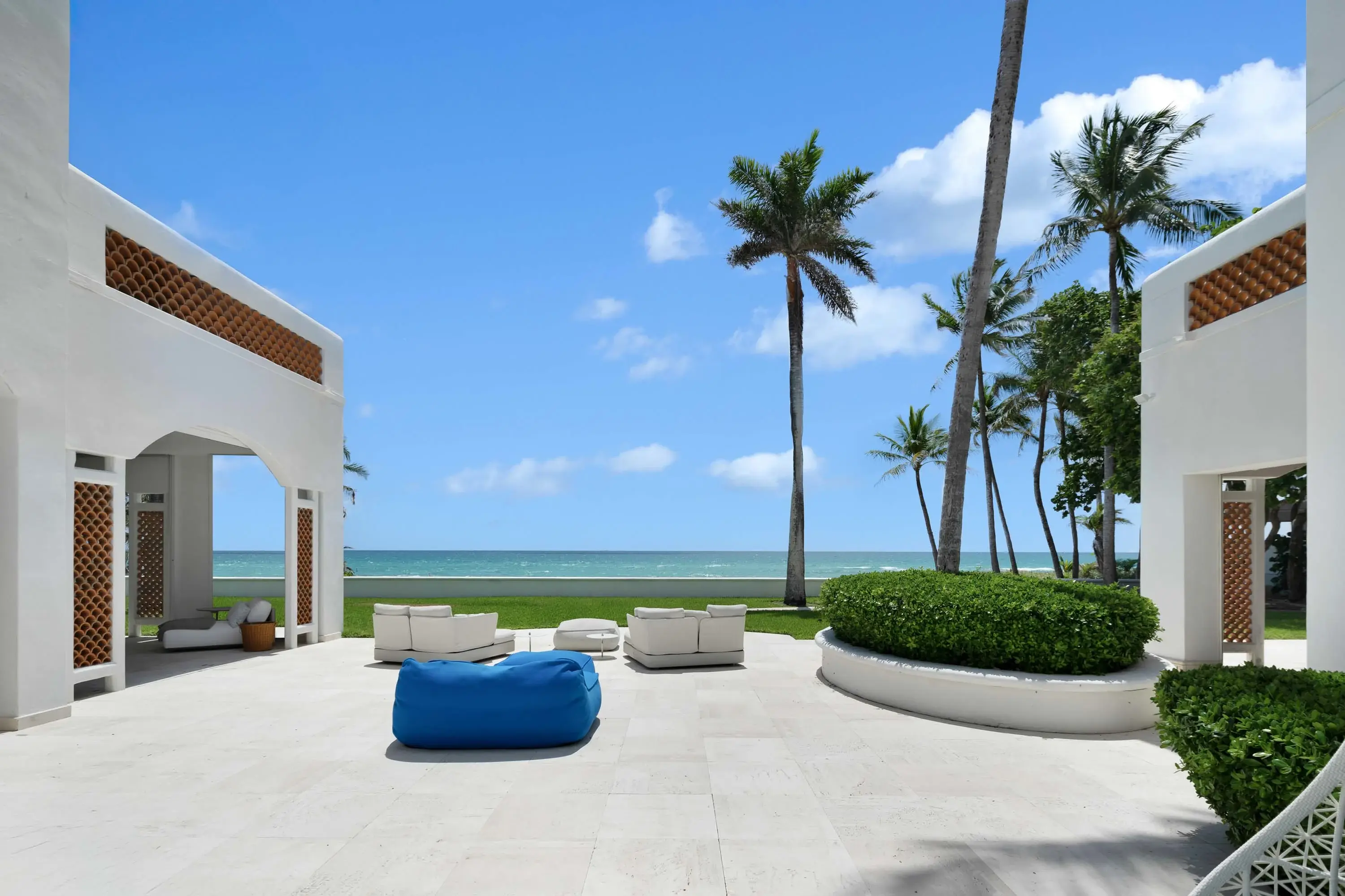 387 Ocean Boulevard, Golden Beach, Miami, Florida 33160 - 28_387_Ocean_Blvd_Golden_Beach_FL_azmhbr