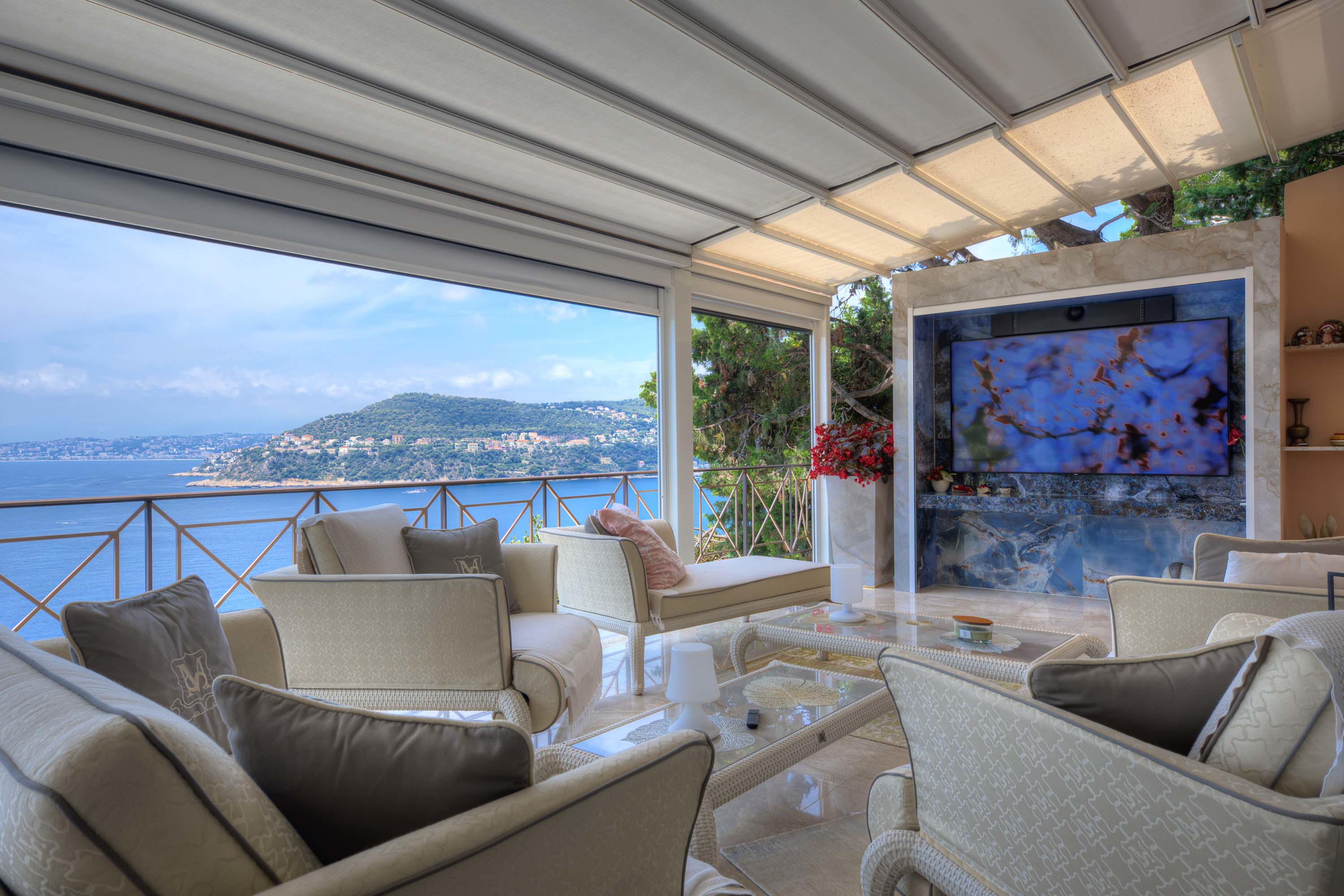 16 CHANTEVENT 1 - 95 Boulevard Du General de Gaulle, St Jean cap Ferrat, 06230, France - Luxury Real Estate - Concierge Auctions