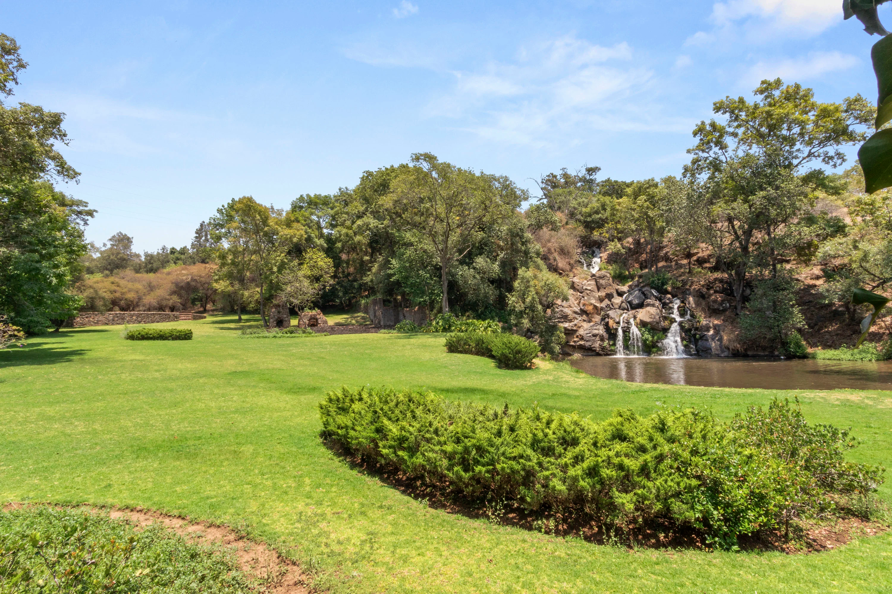 Valle De Bravo, Mexico State , Mexico - Rancho_El_Salto_37_sfwgfr