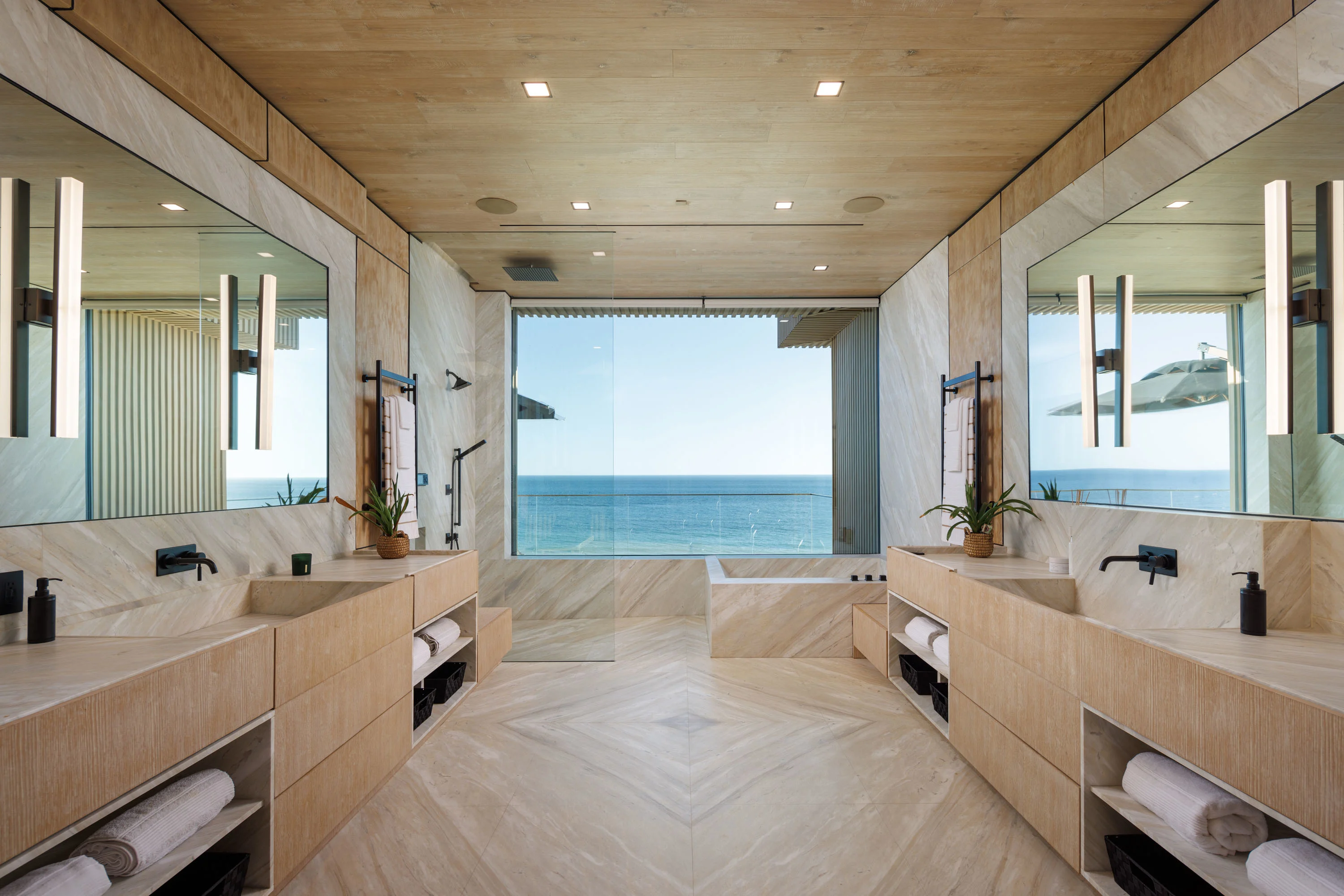 11870 Ellice Street, Malibu, California 90265 - 11870-ellice-street-malibu-california27_tozjwb