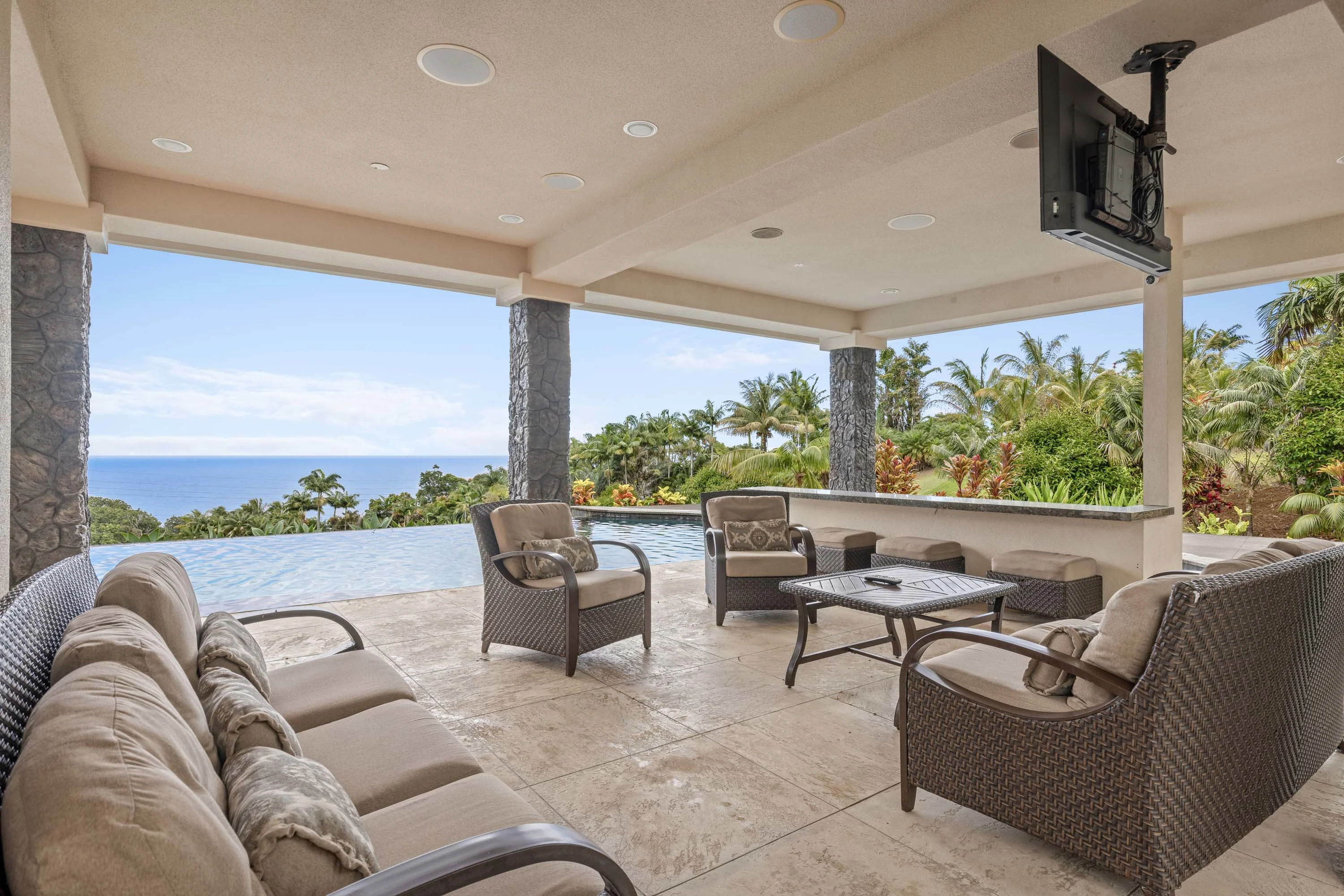 The Royal Palms Estate | 34-144 Kaihuiki Road, Hamakua Coast, Big Island, Hawaii 96780 - 32_-_24-IMG_4034_gzmuun