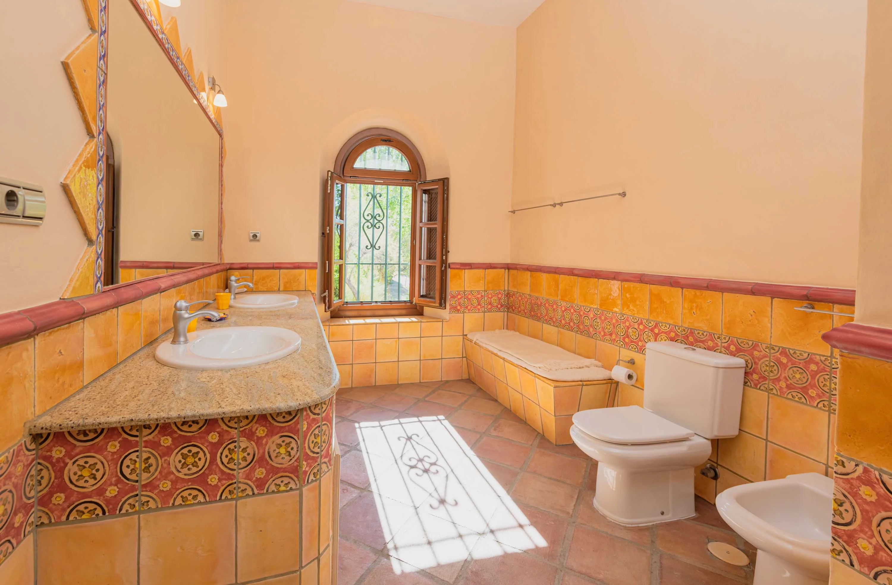 Finca La Paz, Near Marbella, Andalusia , Spain - la_paz_near_marbella_spain_16_syzitj