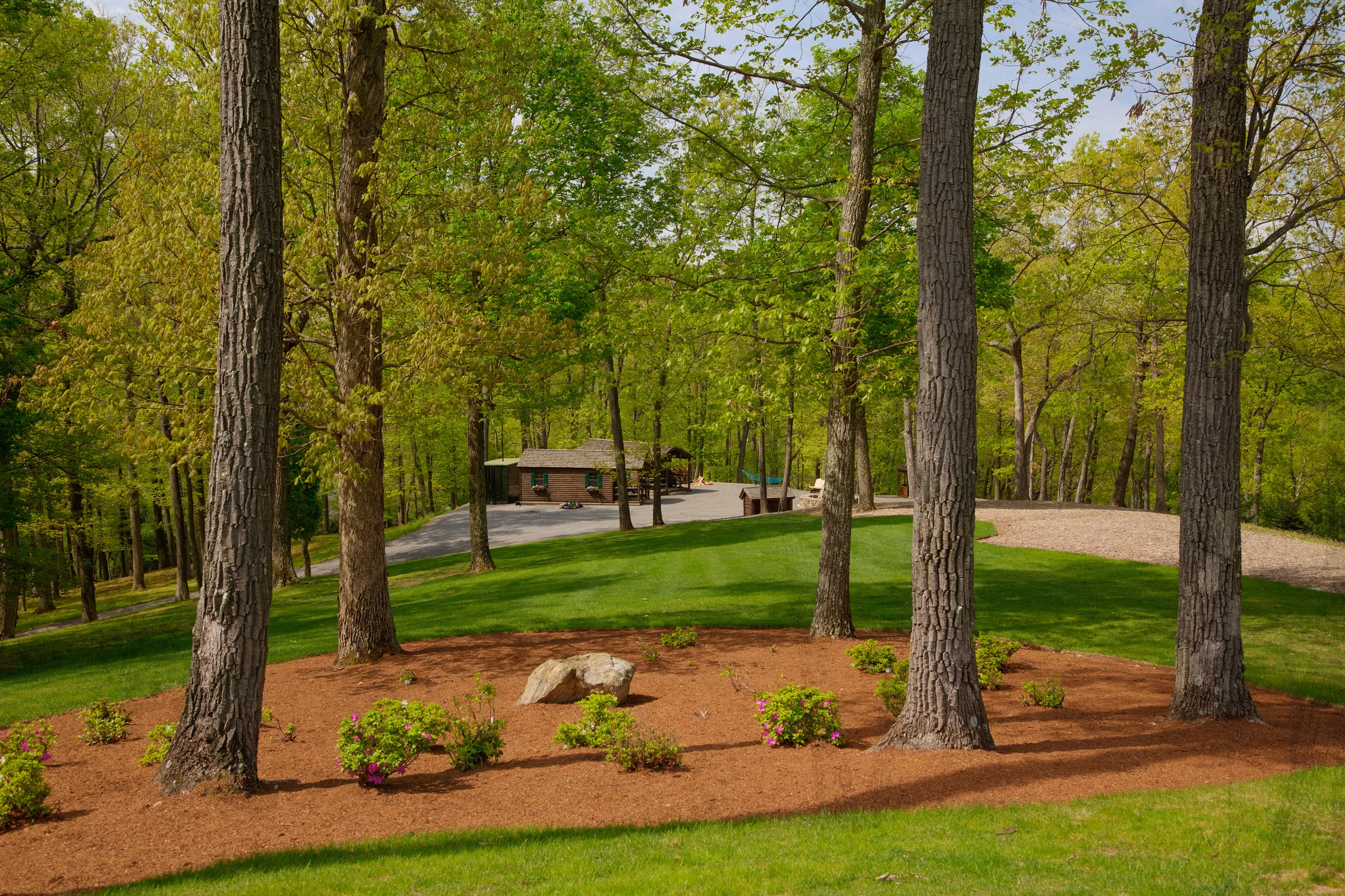 410 Lake Road, Far Hills, New Jersey 07931 - pickle-brook-farm-410-lake-road-far-hills-nj-luxury-real-estate-26_v0pzsm