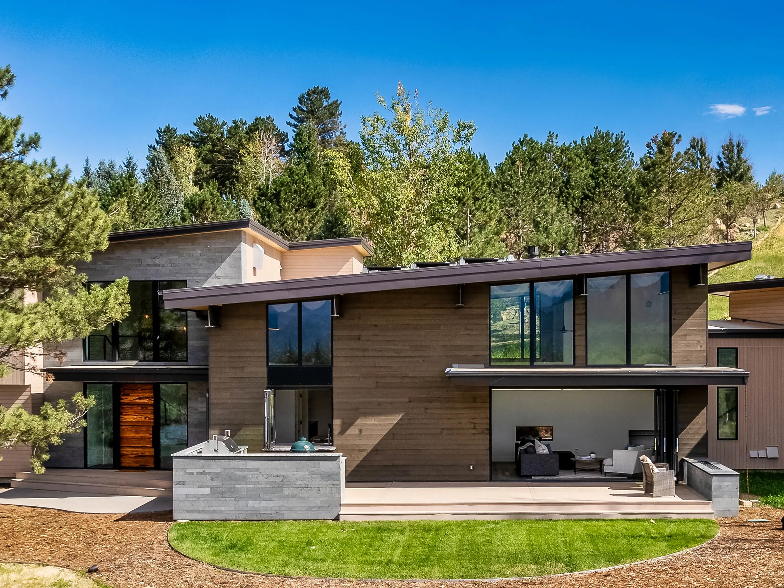 7526 Spring Drive, Boulder, Colorado 80303 - 7526-spring-drive-boulder-colorado02_nbzytx