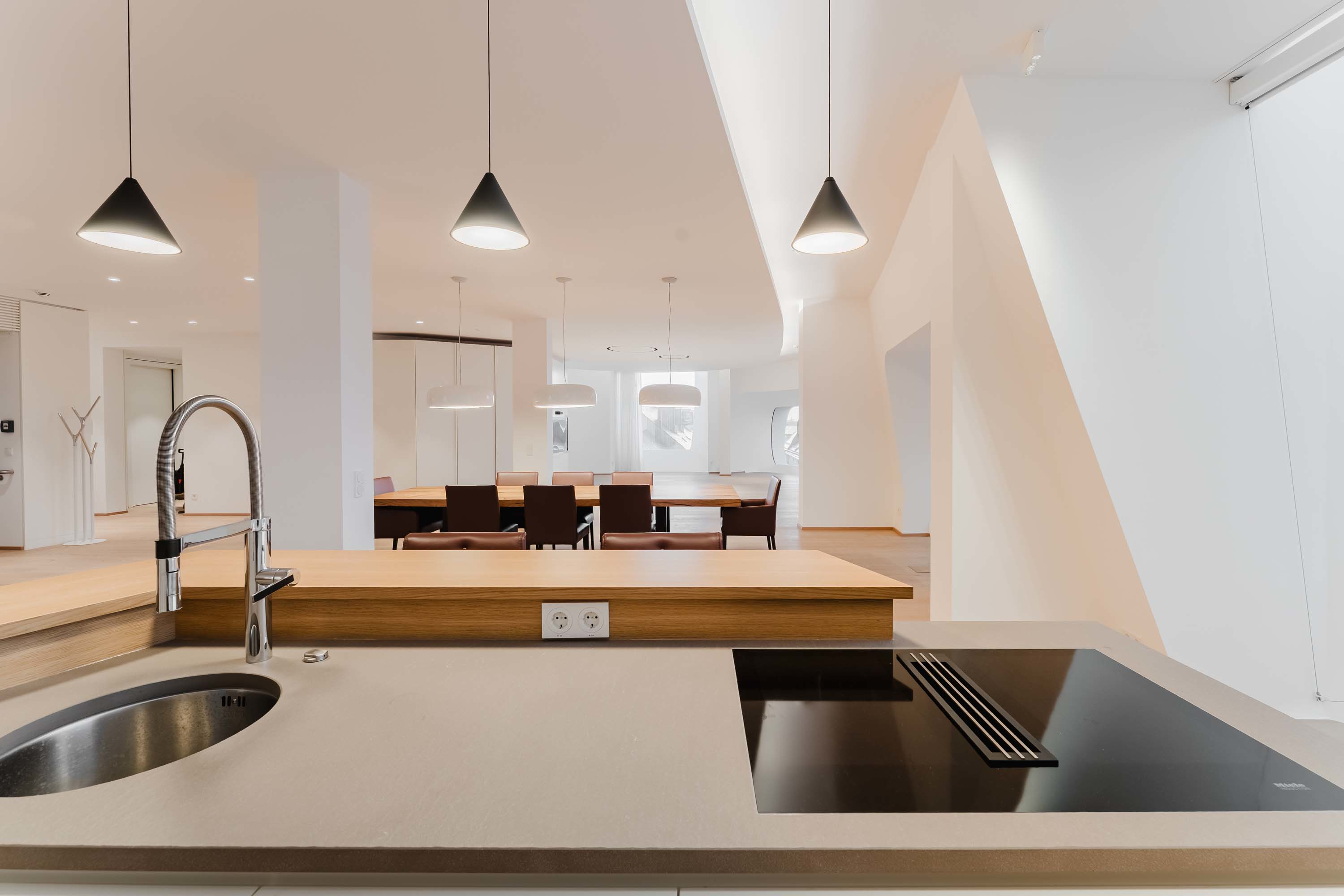 13 ARGOS by Zaha Hadid - Luxury Real Estate - Concierge Auctions