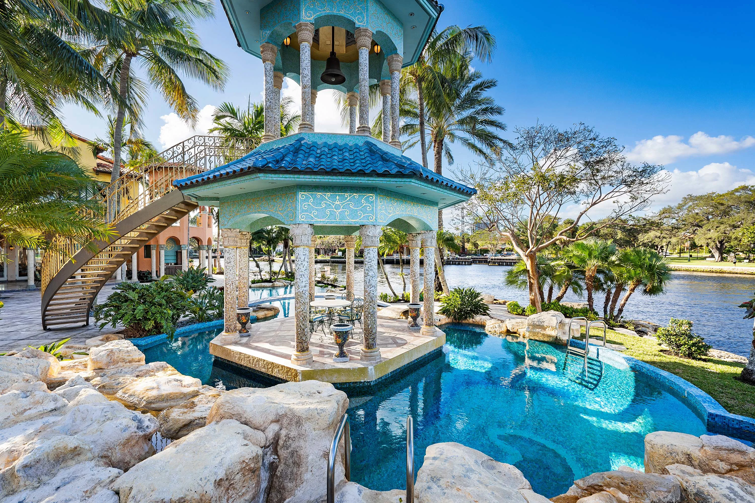 1575 Ponce De Leon Drive, Fort Lauderdale, Florida 33316 - 1575_ponce_de_leon_drive_45_ihnl6e