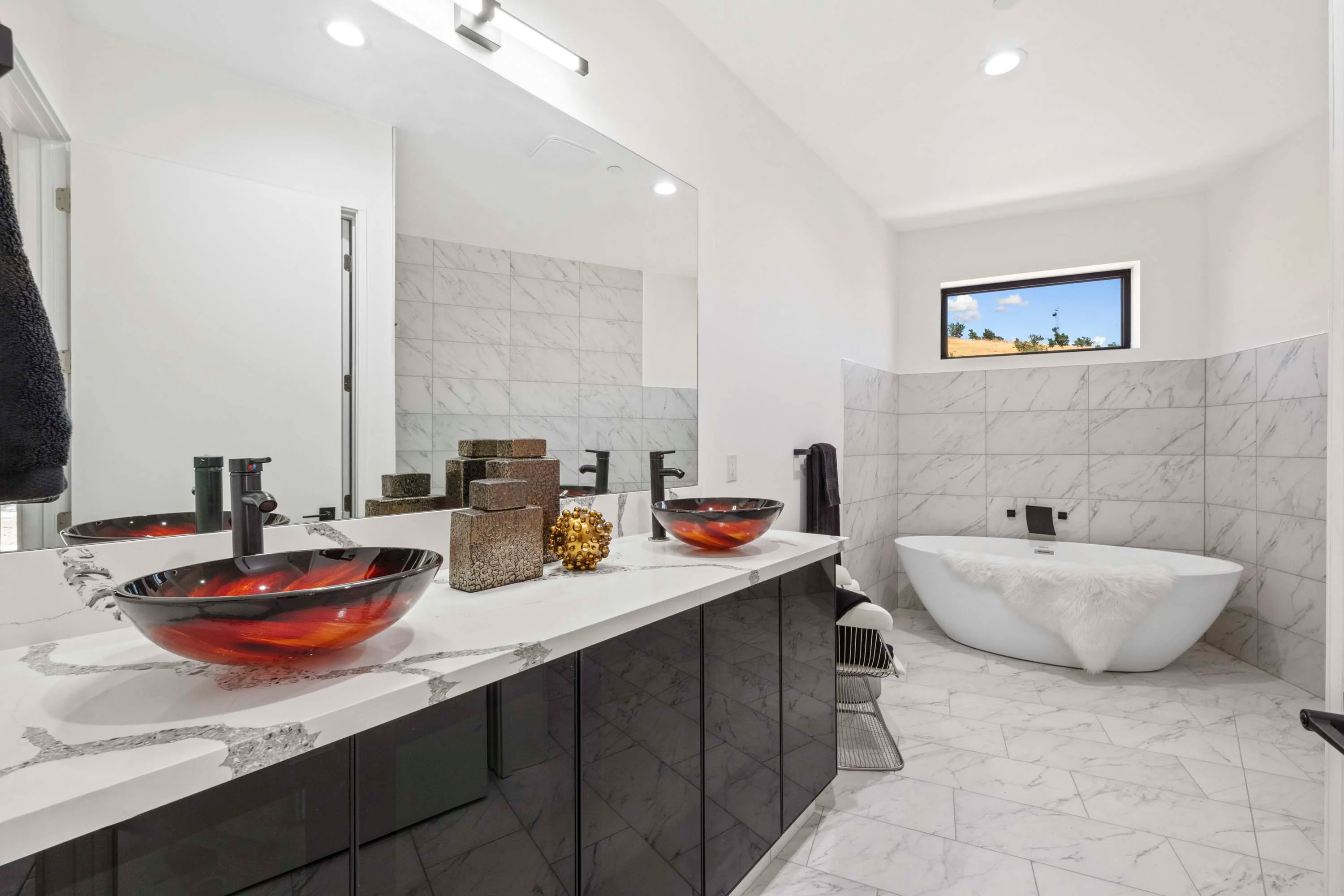 312 Tobrurry Way, Folsom, Near Sacramento, California 95630 - 24_-_312_Tobrurry_Way_-_69_k6lldx