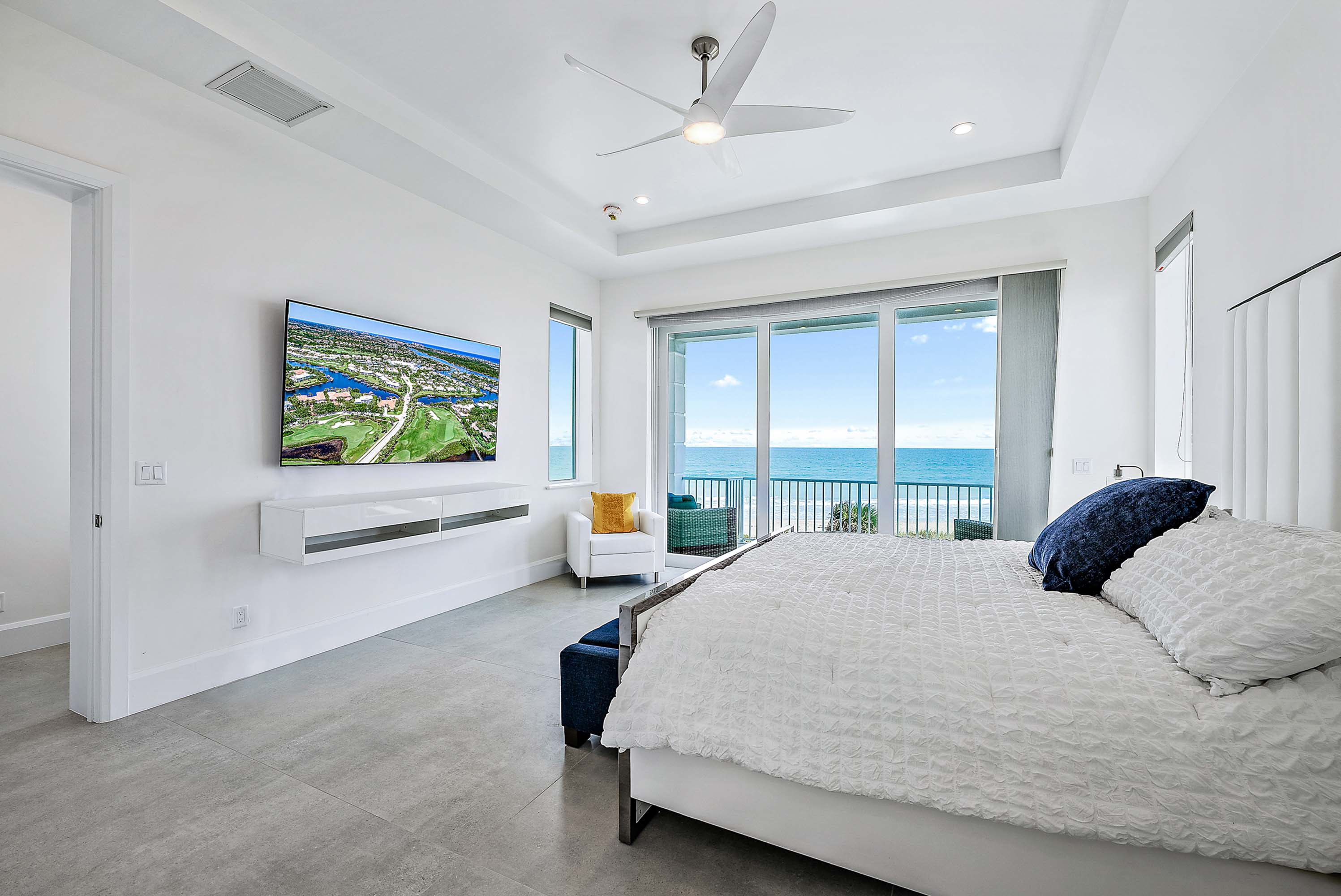 32 7916 South Ocean Drive - Luxury Real Estate - Concierge Auctions