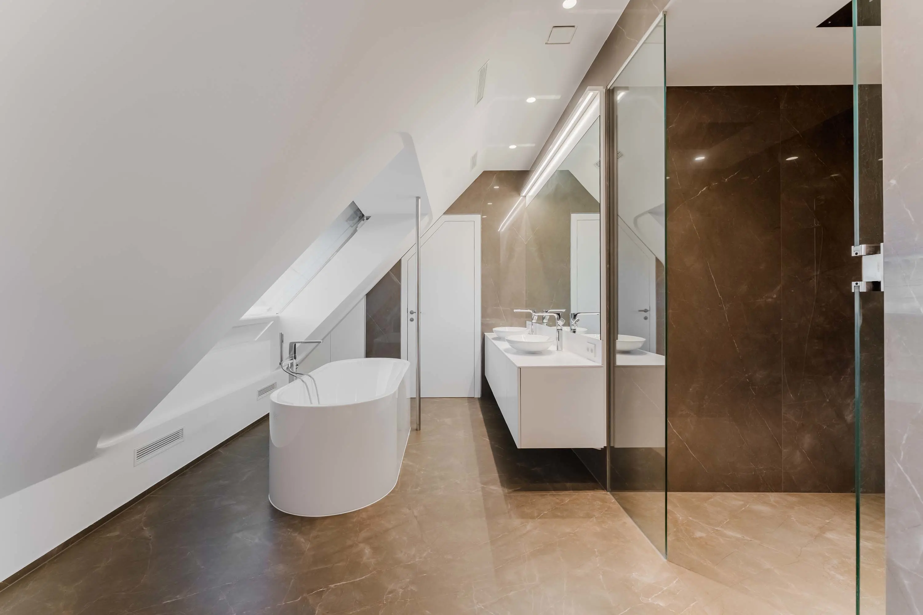 17 ARGOS by Zaha Hadid - Luxury Real Estate - Concierge Auctions