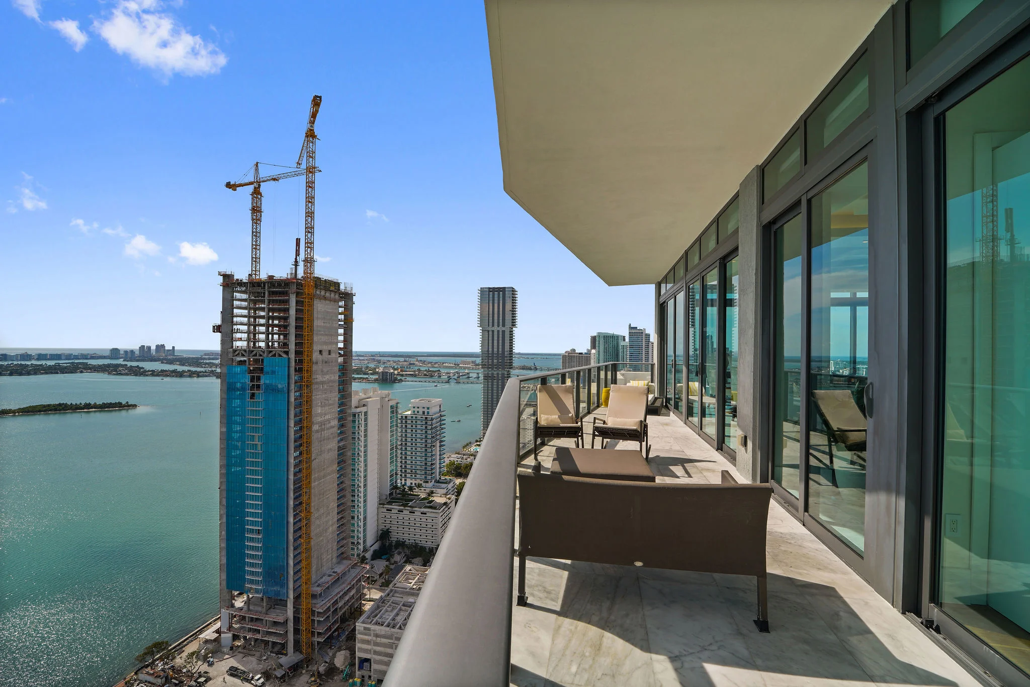 460 NE 28th Street, #4104, Miami, Florida 33137 - 22_-_25__4104_photo_by_MiamiRealEstatePhotographers.com_Neila_Granzoti_Rudden_ruv6la