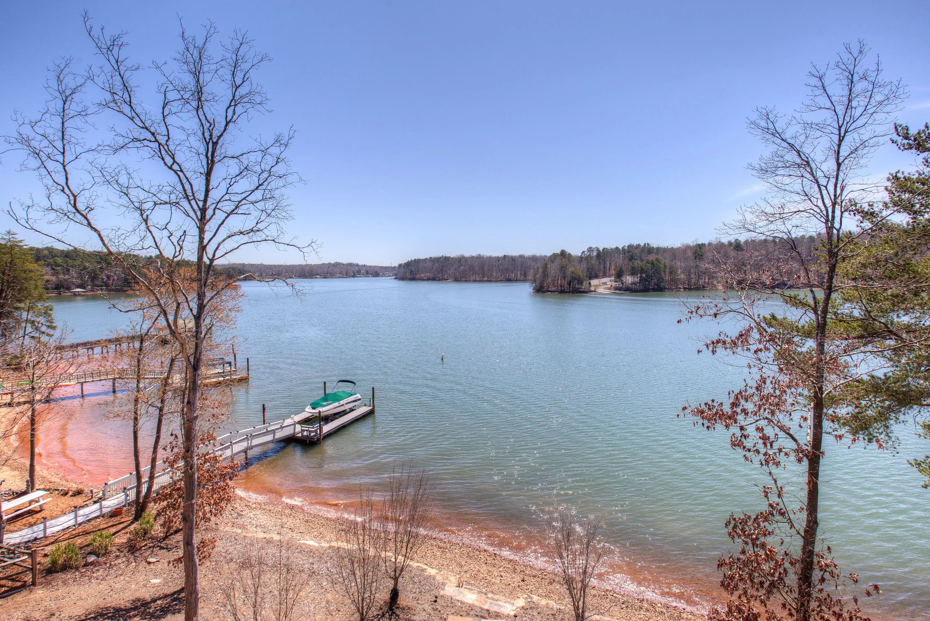 180 Eagle Chase Lane, Lake Norman, North Carolina 28166 - 180-eagle-chase-ln-troutman-nc-14-28-23-40-4040_twmdcb