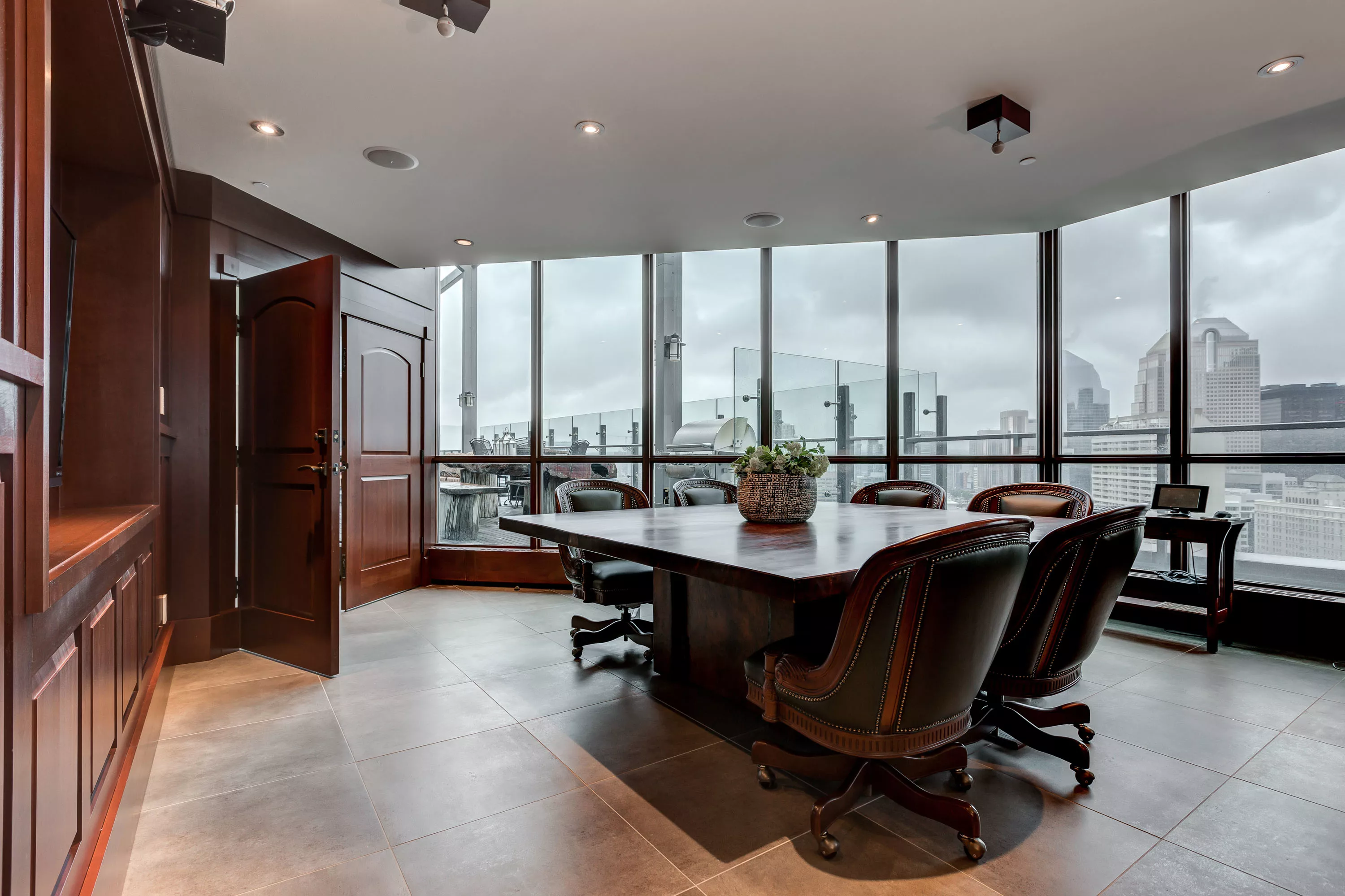 2601, 220 12th Avenue Southeast, Calgary, Alberta T2G 0R5, Canada - 2601-220-12th-avenue-southeast-calgary-alberta28_njybgw