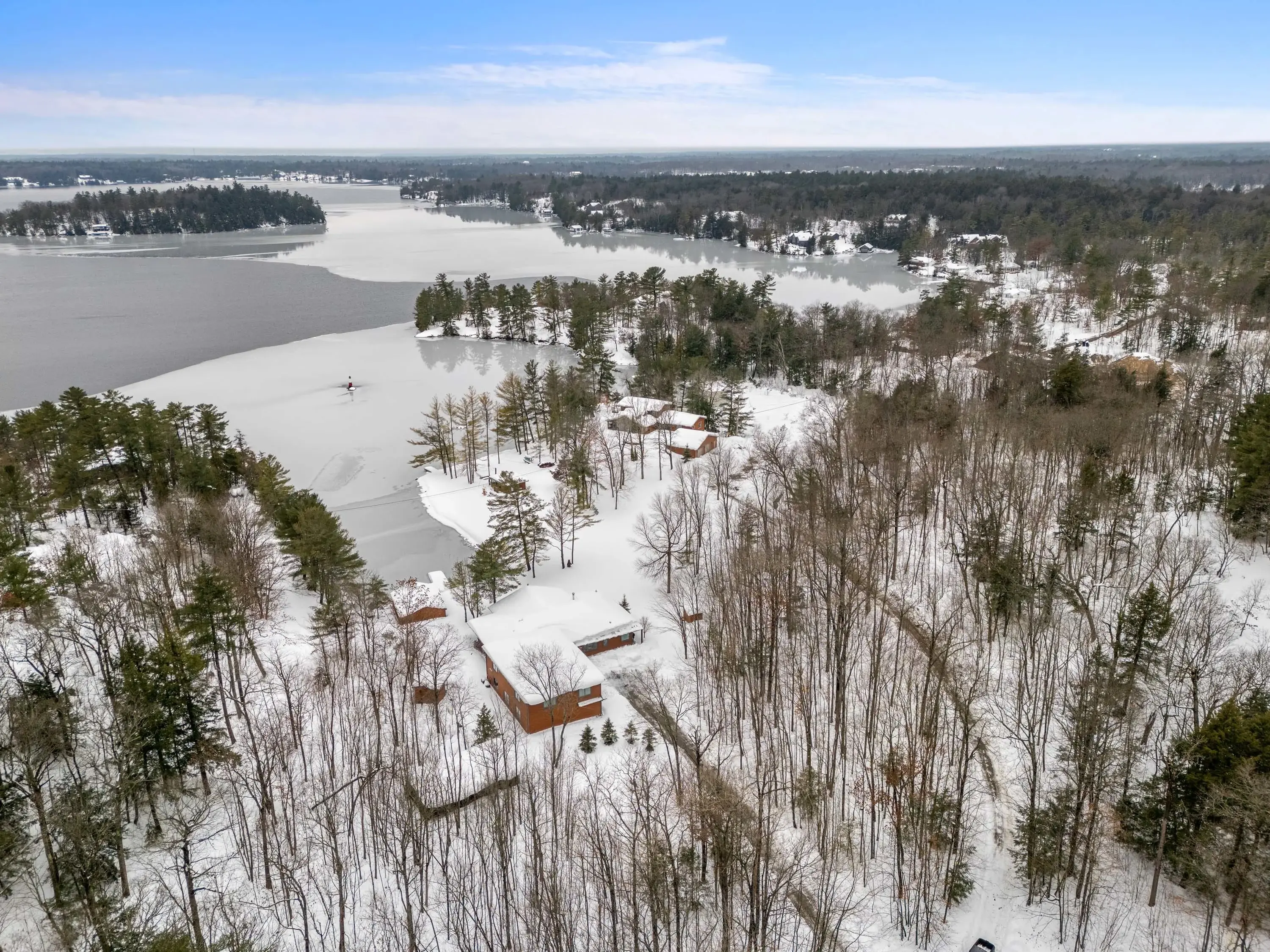 308 O'Hara Point Road, Muskoka District, Georgian Bay, Ontario L0K1S0, Canada - 45_-_033-308oharawinter-33_t4vmgj