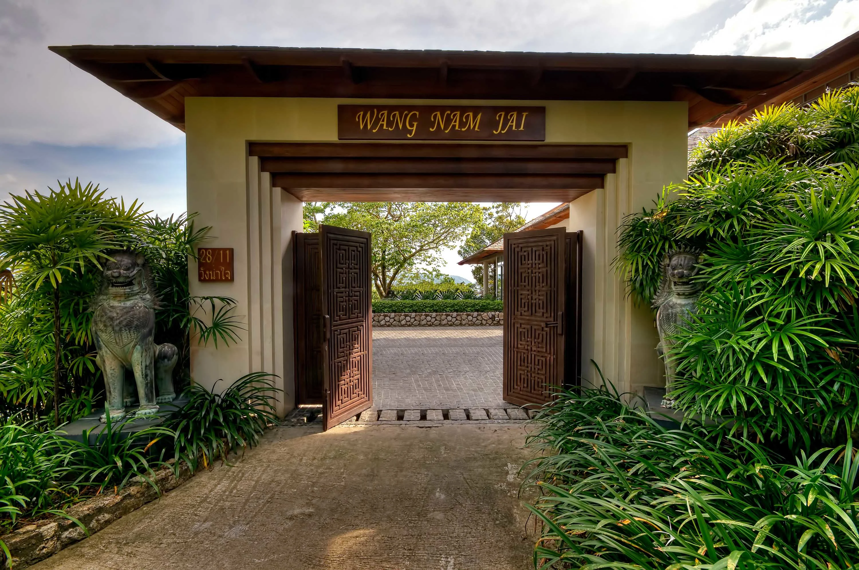 Jomchang Estate, 28/11 Moo 6, Nakalay Rd, Kamala, Phuket, Phuket 83120, Thailand - thailand_villa_wang_nam_jai_03_g57com