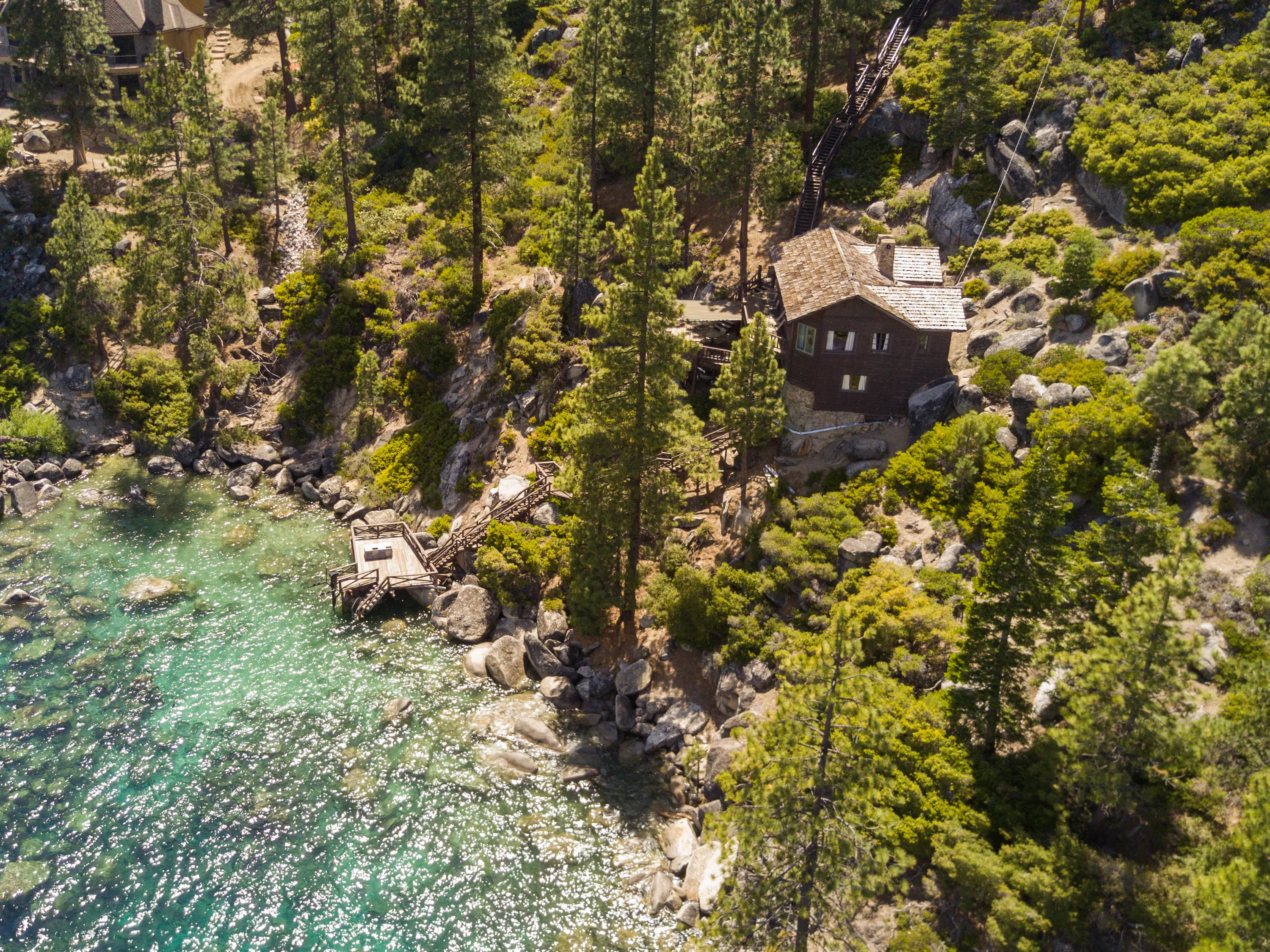 26 Calaneva Drive, Lake Tahoe, Nevada 89402 - 26-cala-neva-crystal-bay-nevada39_kjazdd