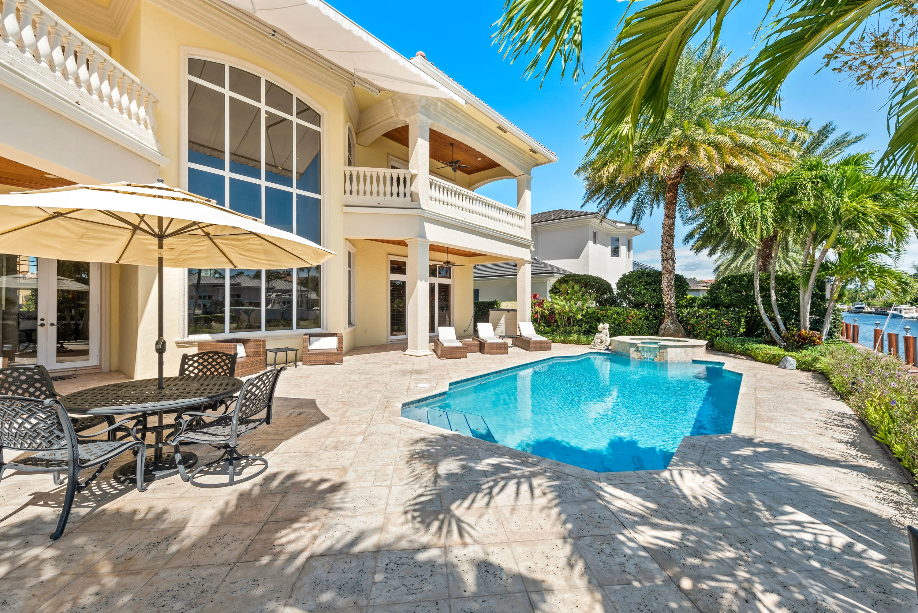 2250 NE 26th Street, Fort Lauderdale Area, Florida 33064 - 2250-ne-26th-street-lighthouse-point-florida28_vfi5v4