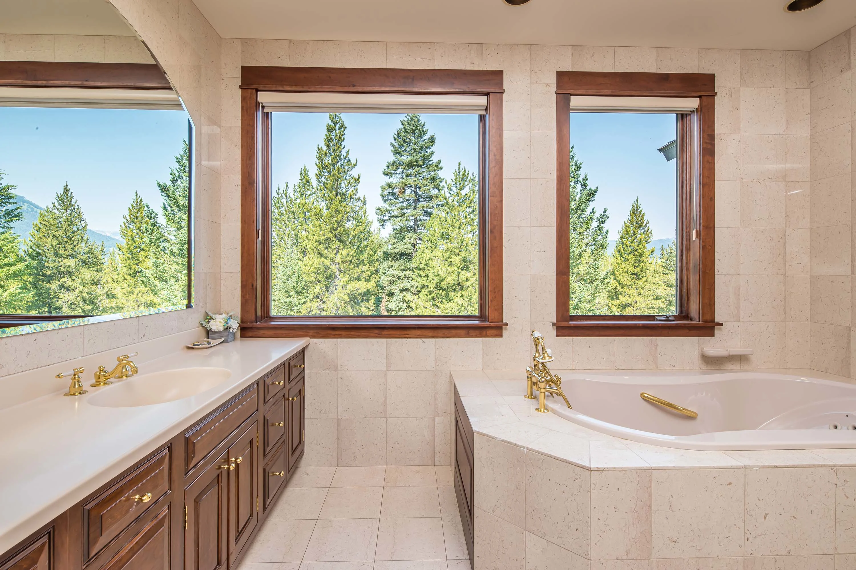 55 Wind Dancer Lane, Big Sky, Montana 59716 - 18_55_Wind_Dancer_Lane_wyz1c6