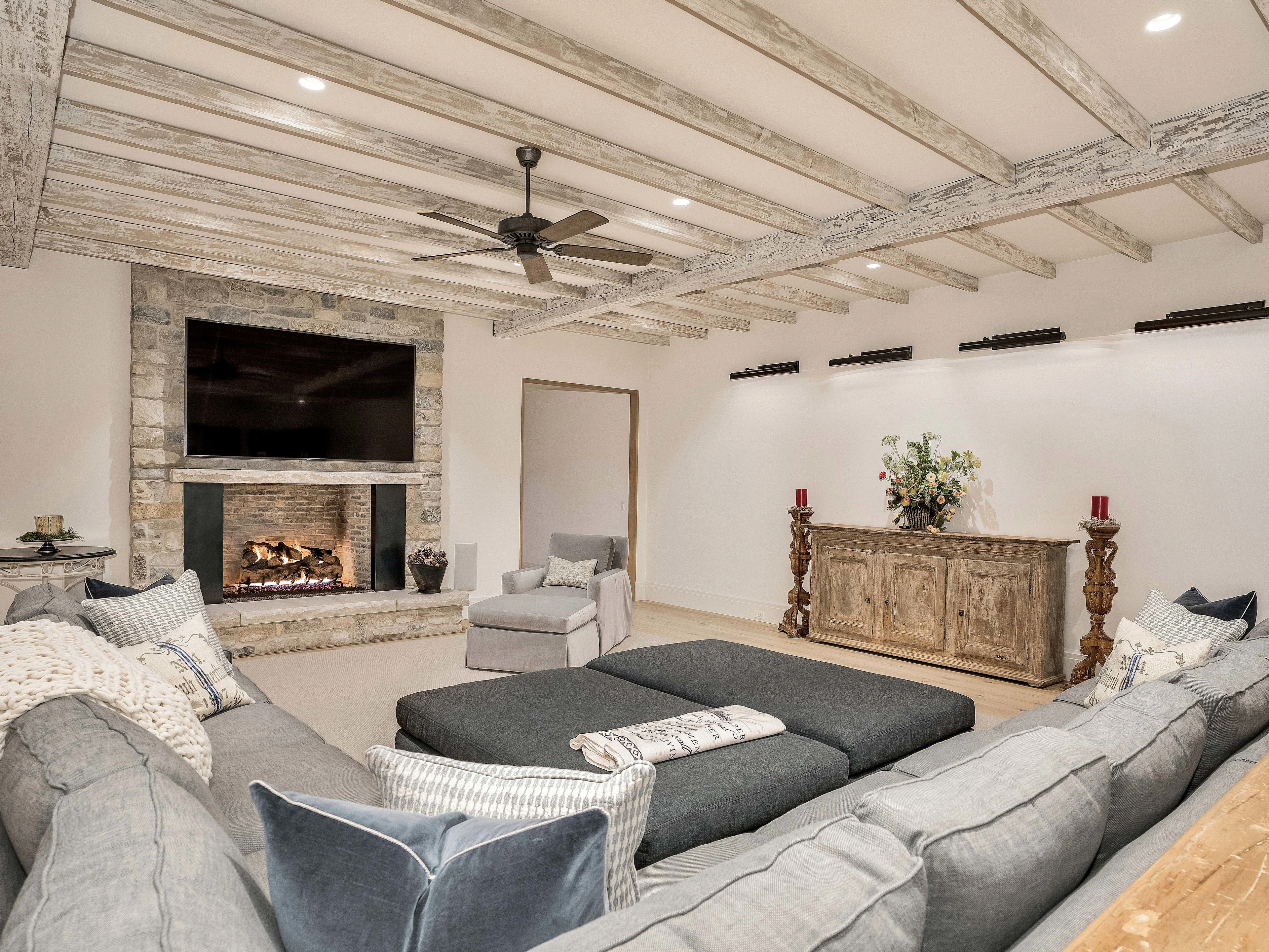 222 W Van Buren Ave, Naperville, Near Chicago, Illinois 60540 - 26_-_DSC00314_wuigqf