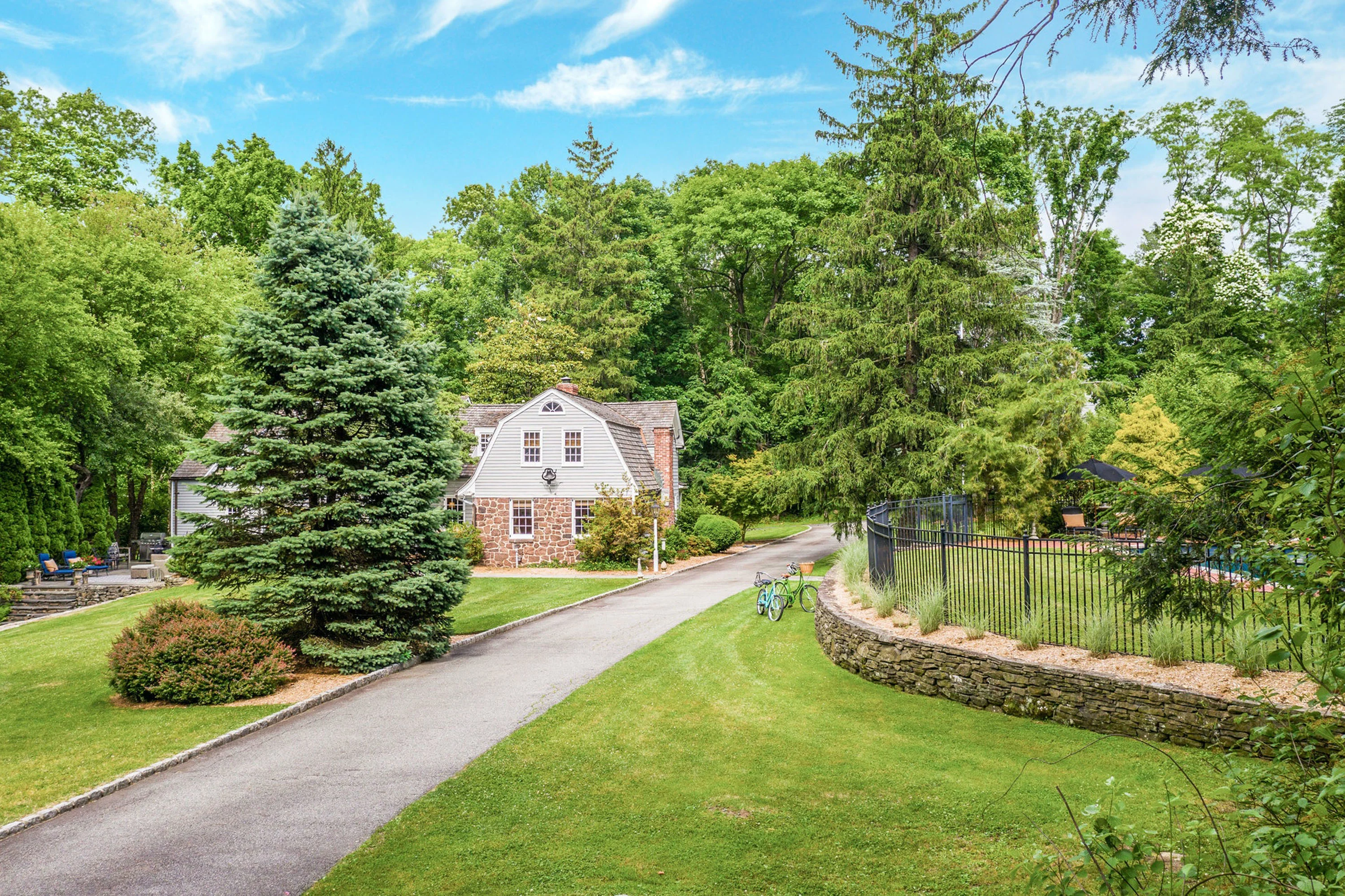 358 and 364 Crescent Avenue, Bergen County, New Jersey  07481 - 358-364-crescent-avenue-wyckoff-new-jersey-0748145_gkywnk